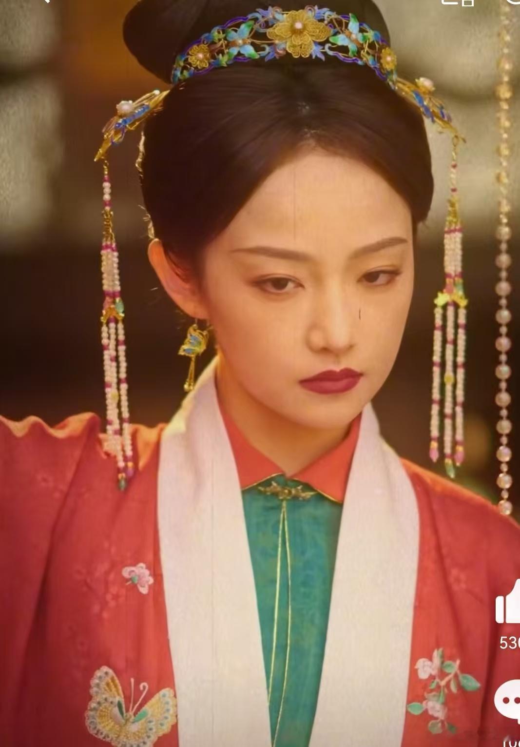 刘擎背着我们吃太好了  谁家短剧里美女的身边还是美女  看刘擎的短剧，美女如云，