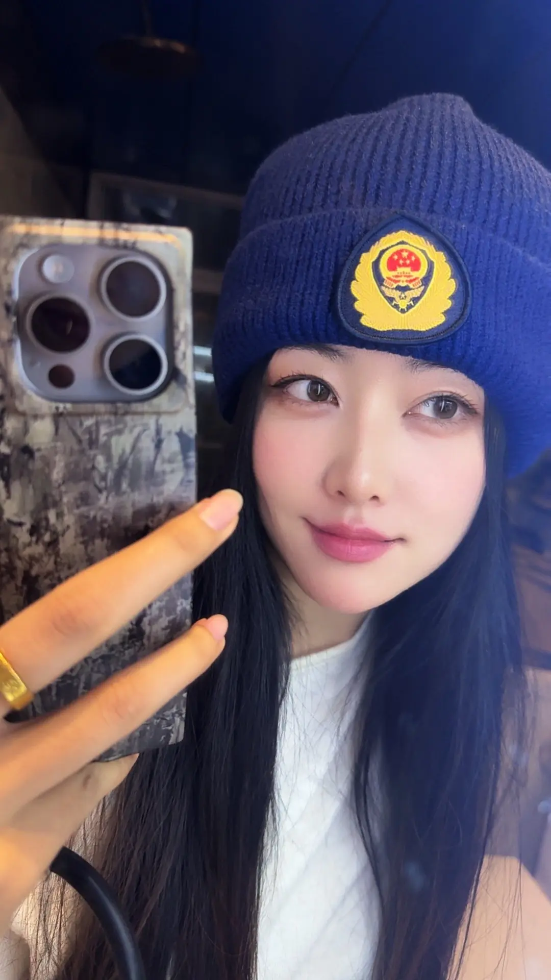 想要就有的最近很火的蓝朋友帽子
