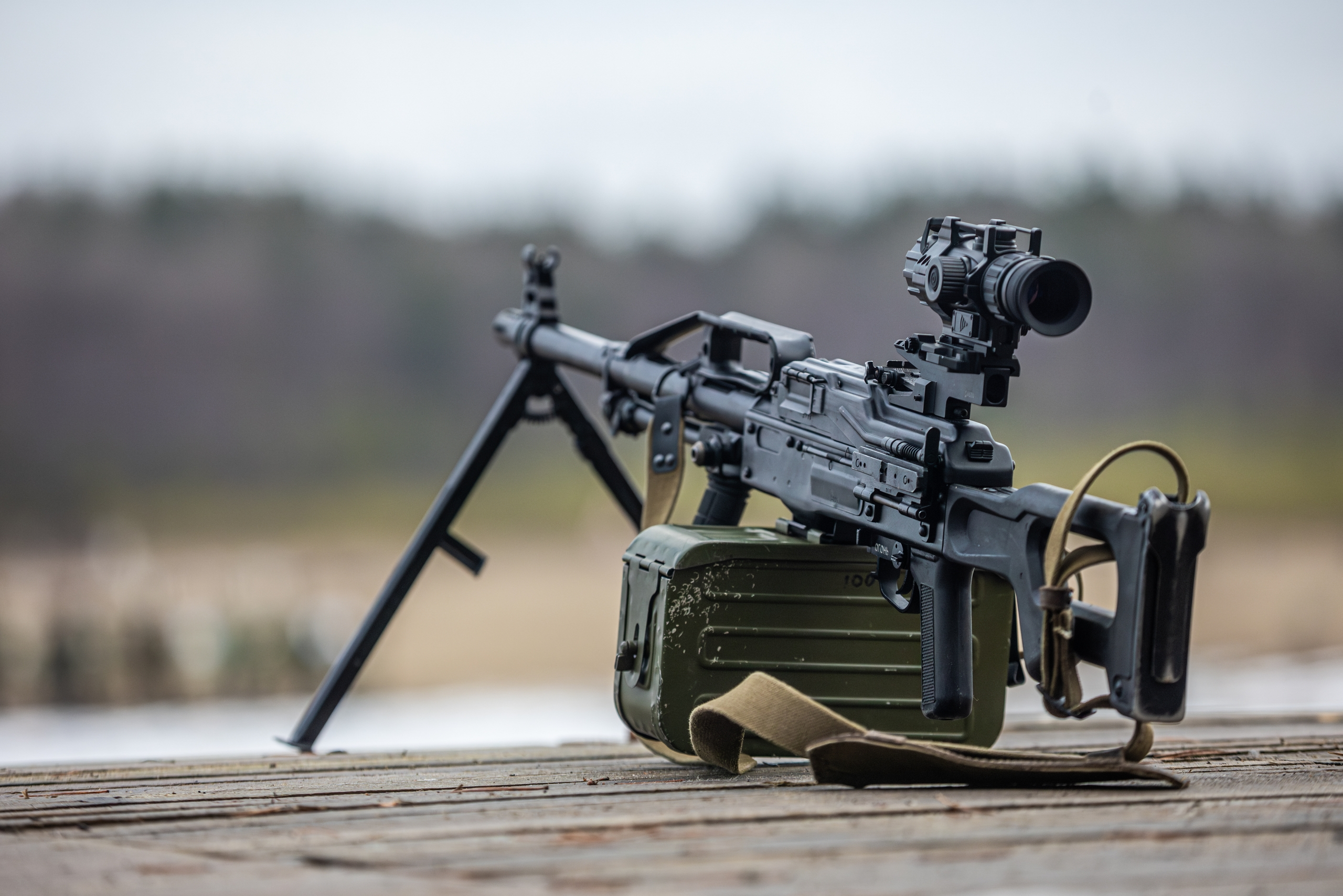 使用К.Арма公司导轨改件的PKP机枪每天认识一件兵器烽火问鼎计划