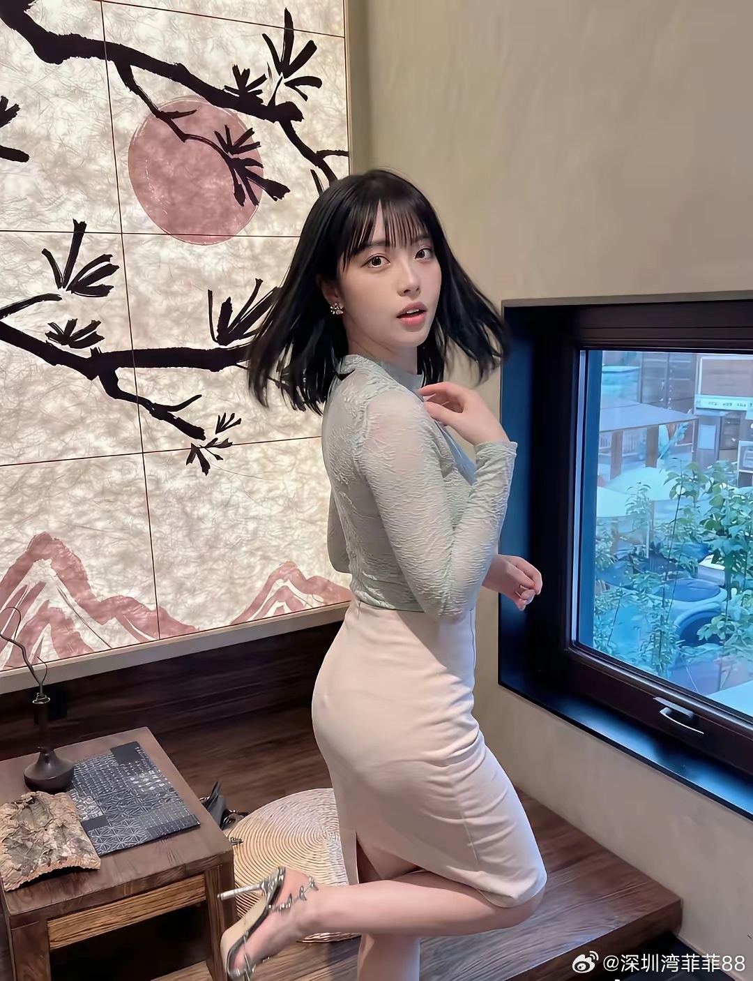 盘中主要热点题材1、商业航天：神剑股份、顺灏股份、邵阳液压、苏州科达2、高铁：神