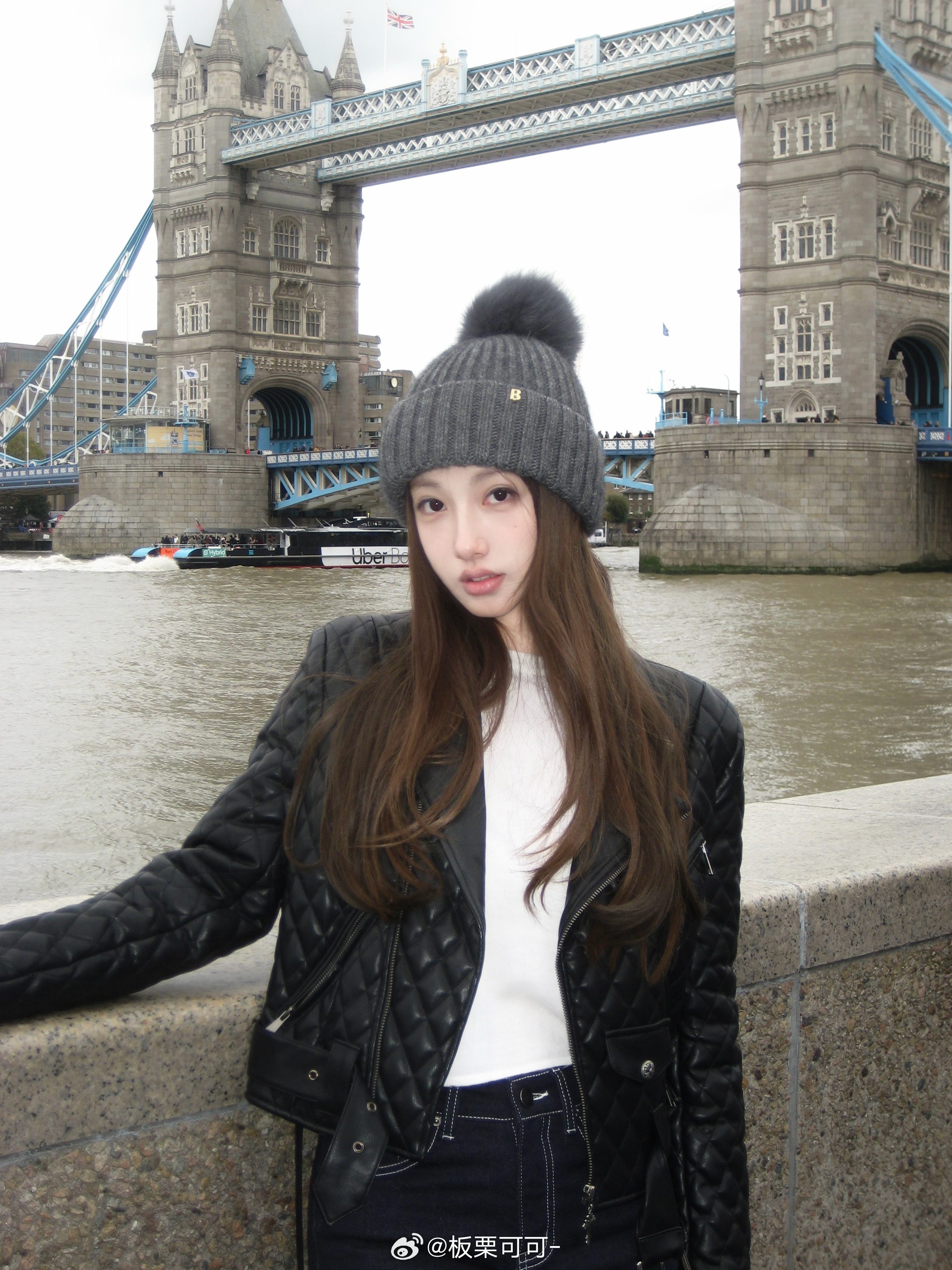 板栗可可Bankelili11/10/20:00我超级推荐的一款帽帽～整个帽子的