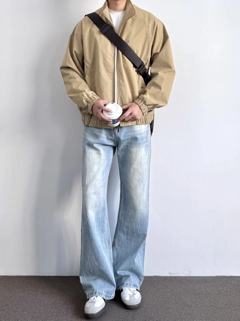 基础干净的早春通勤look