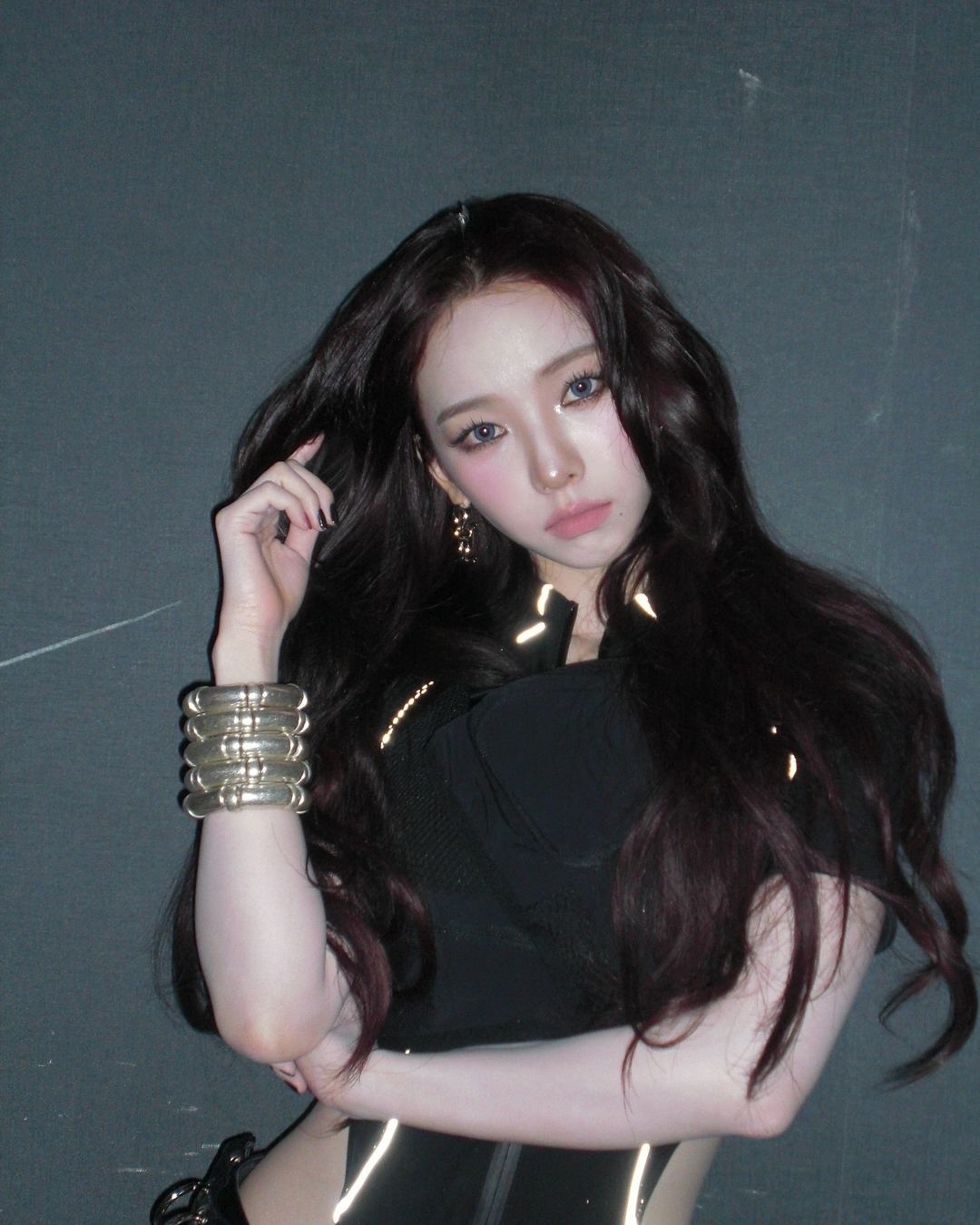 柳智敏 241025katarinabluu 𝐢𝐧𝐬更新-🖤 ​​​