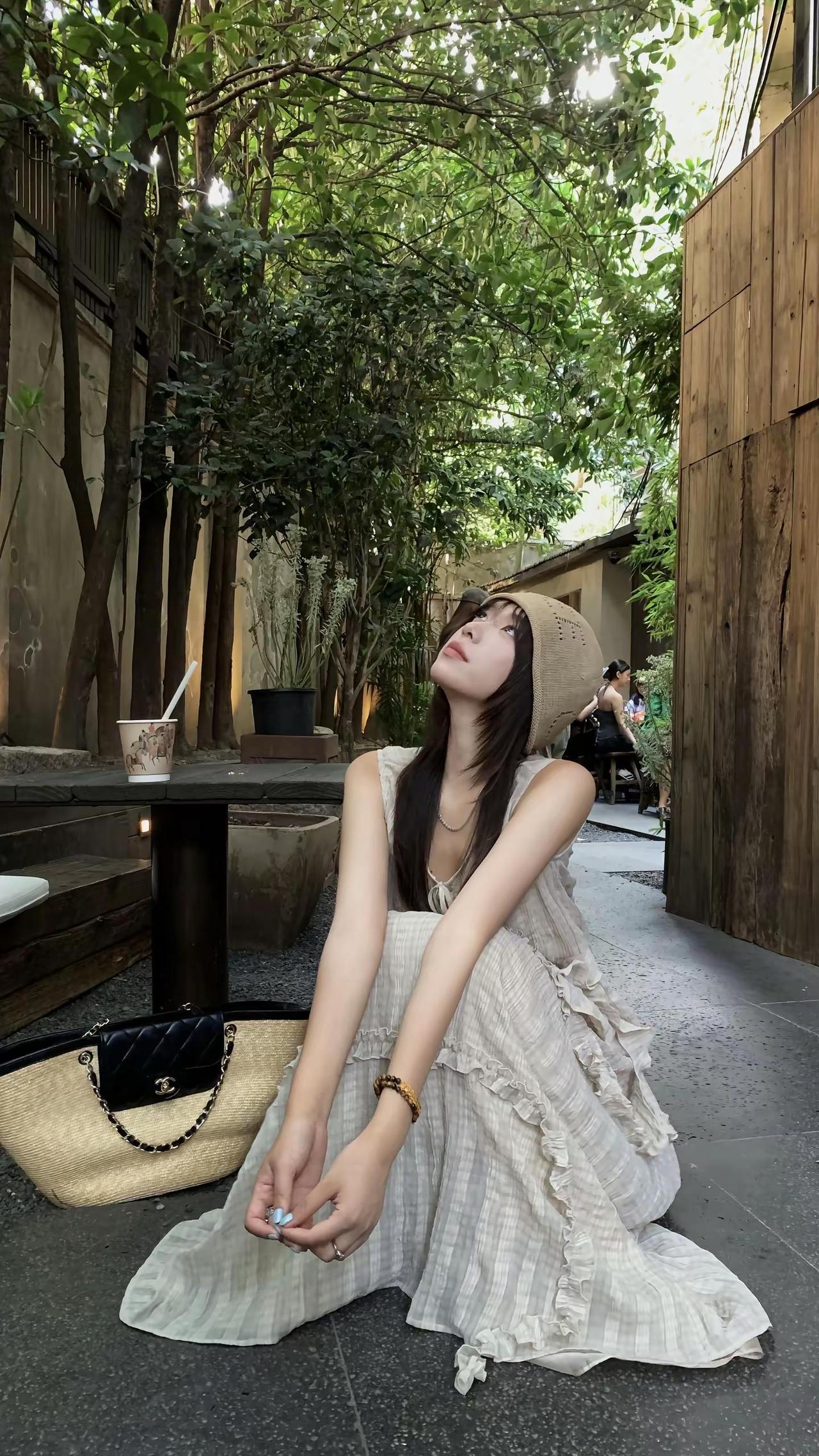 夏天就是这样 淡淡的。夏天的味道 裙