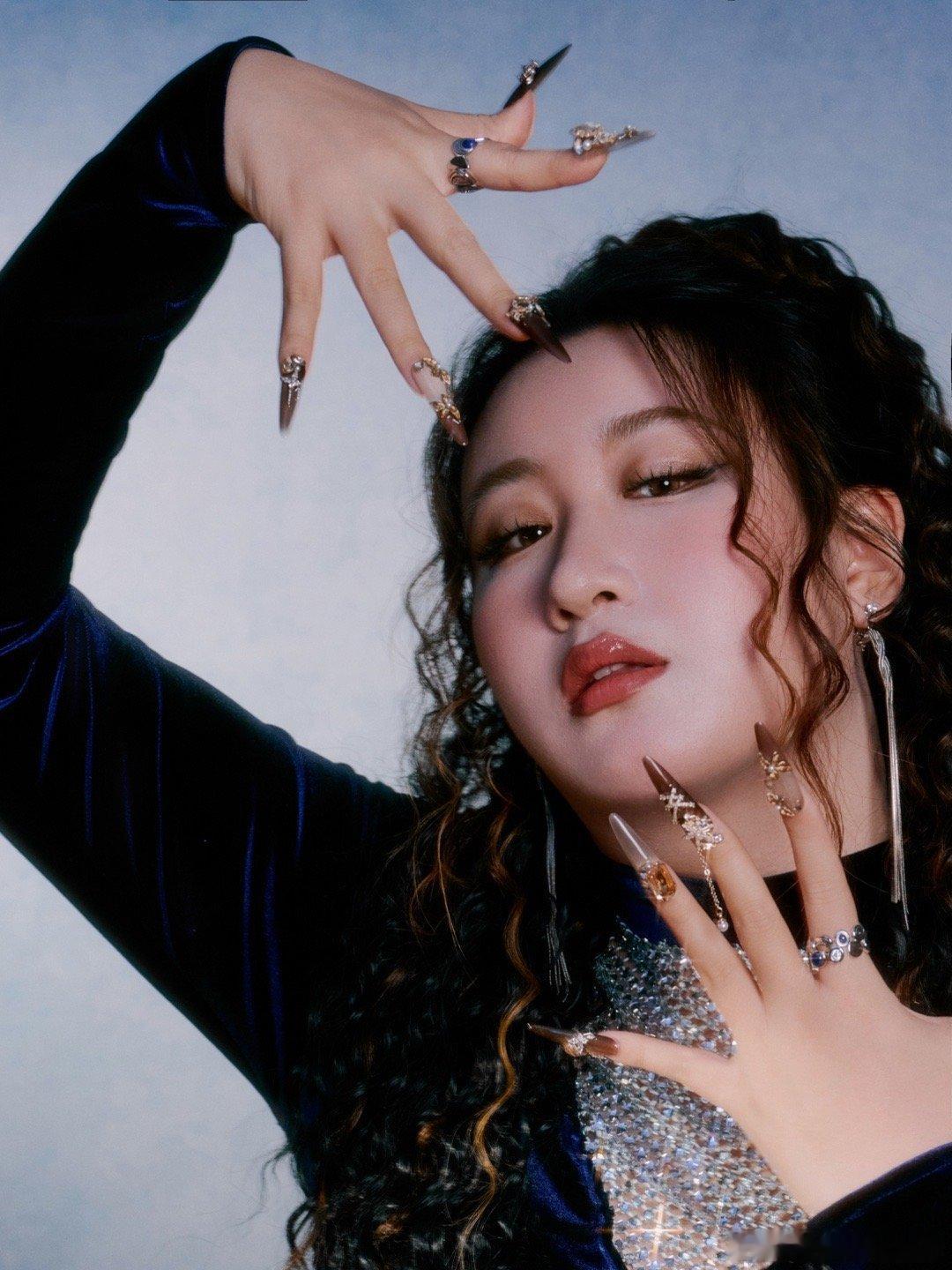 锤娜丽莎歌手帮唱显化成功亲眼见证显化落地！锤锤如愿站上歌手，好运分给每一个追梦人