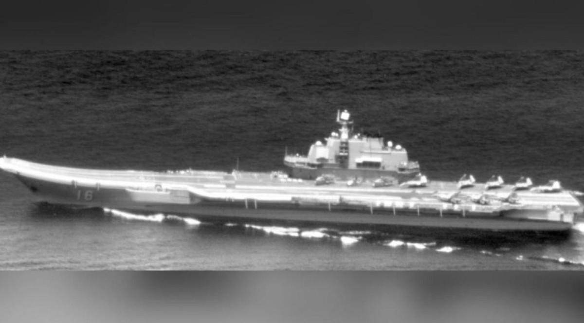 一觉醒来，解放军航母、准航母双双出动，坚决维护国家主权和海洋权益
 
4月21日