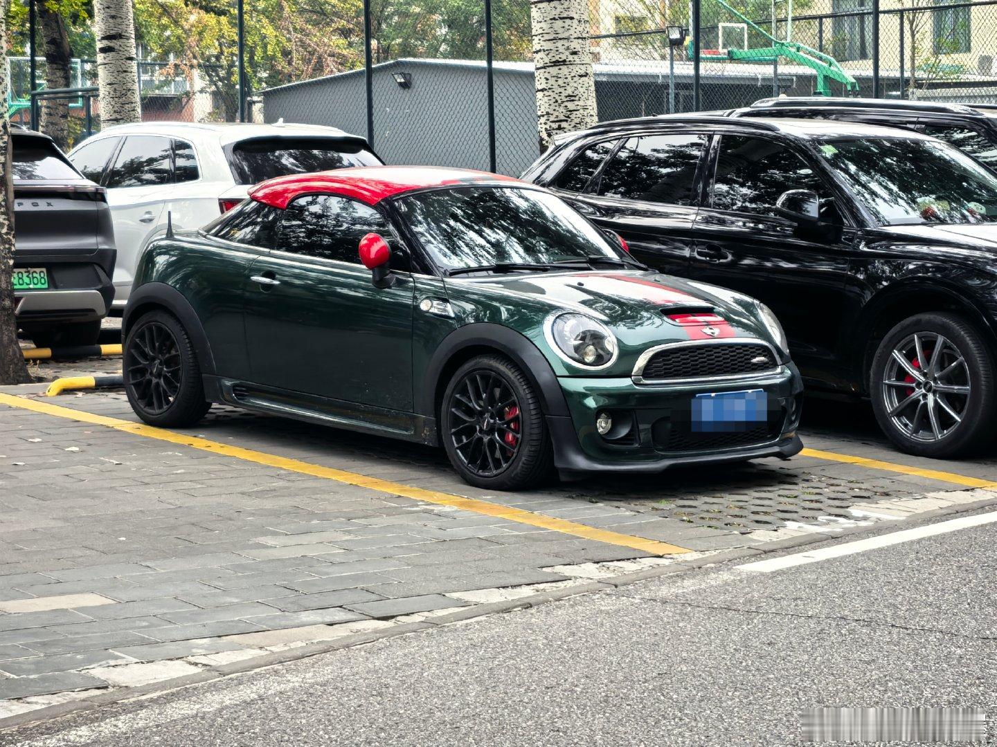 最近在京多。不得不反复感叹各位京爷车品好的比例真是高 ​​​