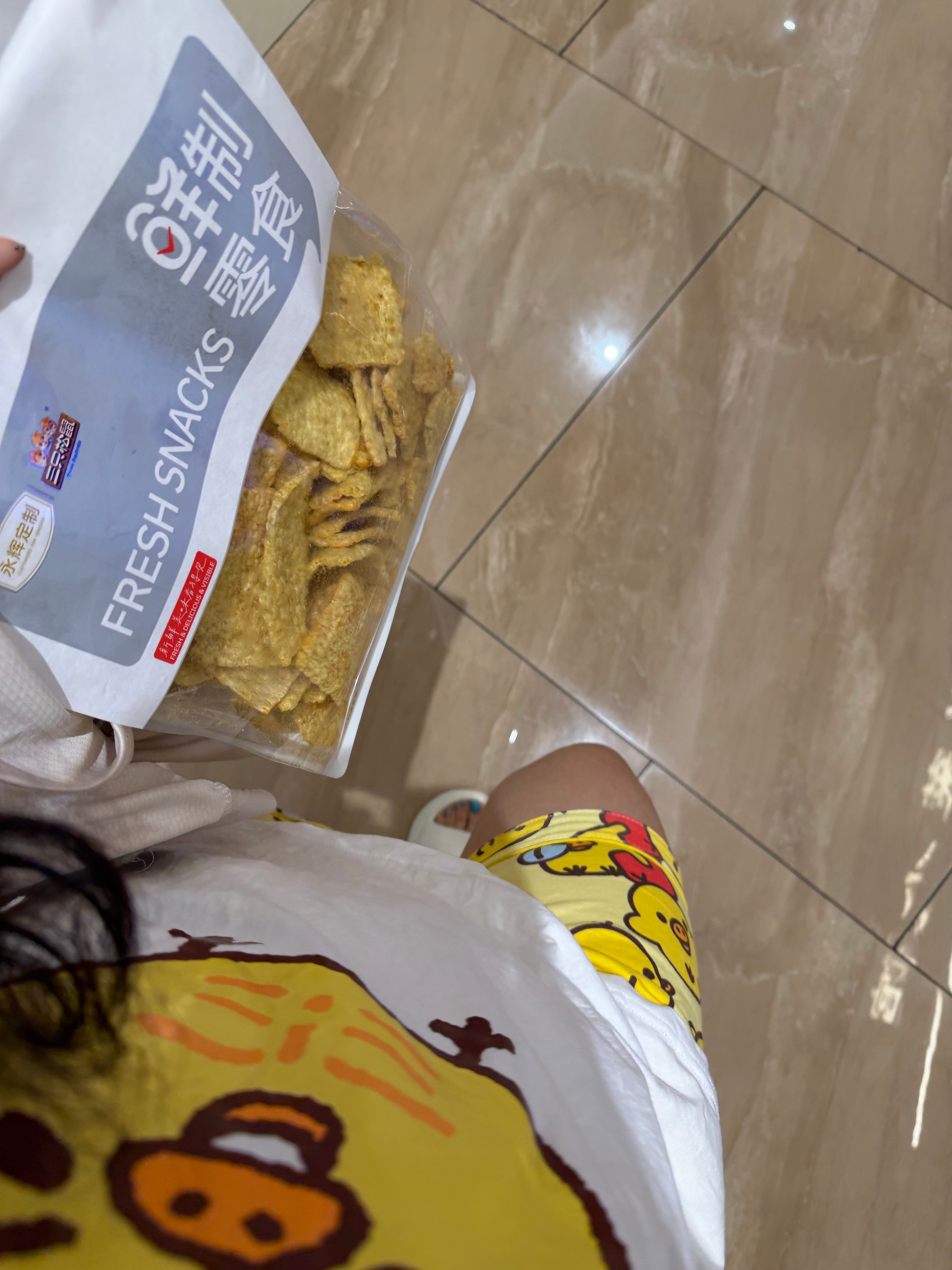 穿这样带着我的美味荞麦片来看小蜘蛛了 吧u味很重啊 