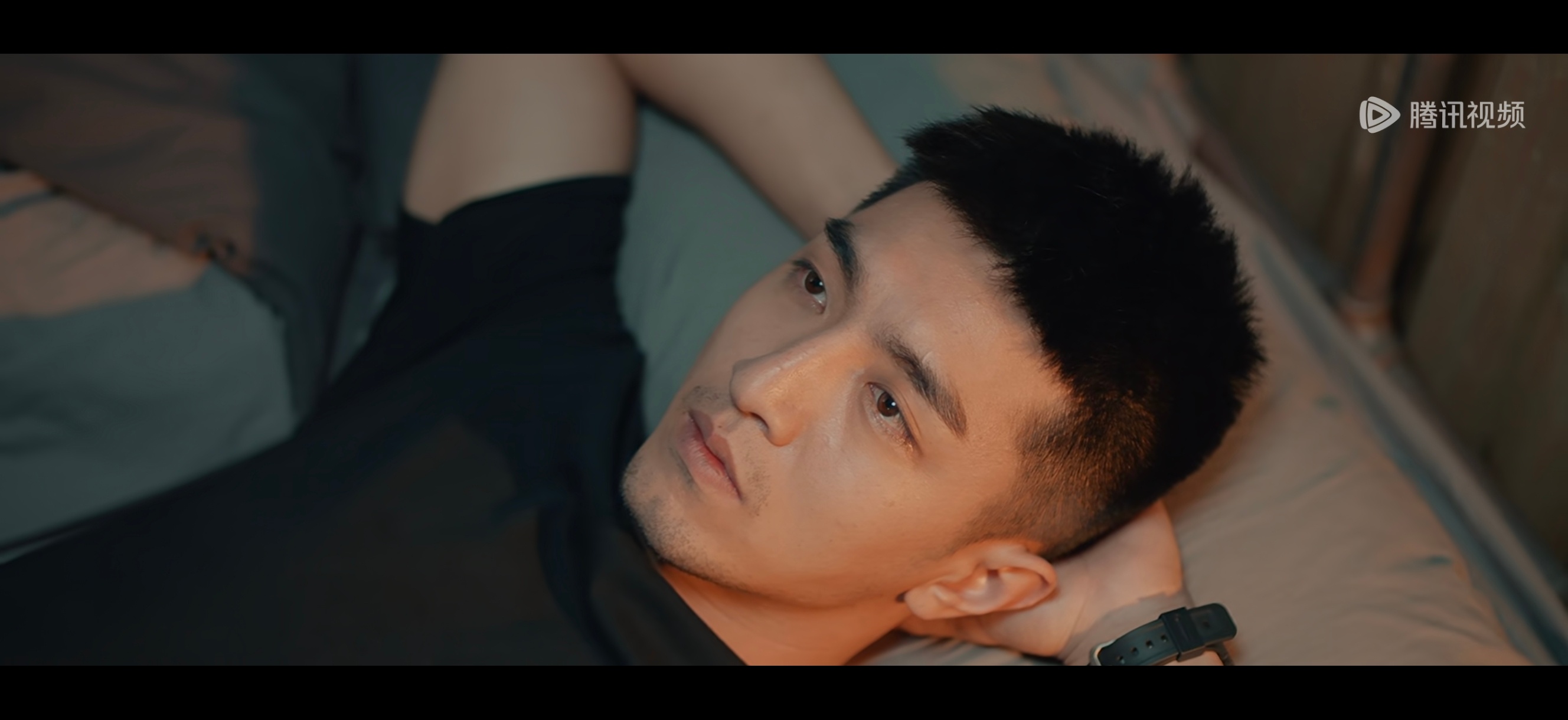 金瀚金瀚雷霆令 jh金瀚裂隙 金瀚真的很帅，无论正面，还是侧颜，眼睛👀很漂亮，
