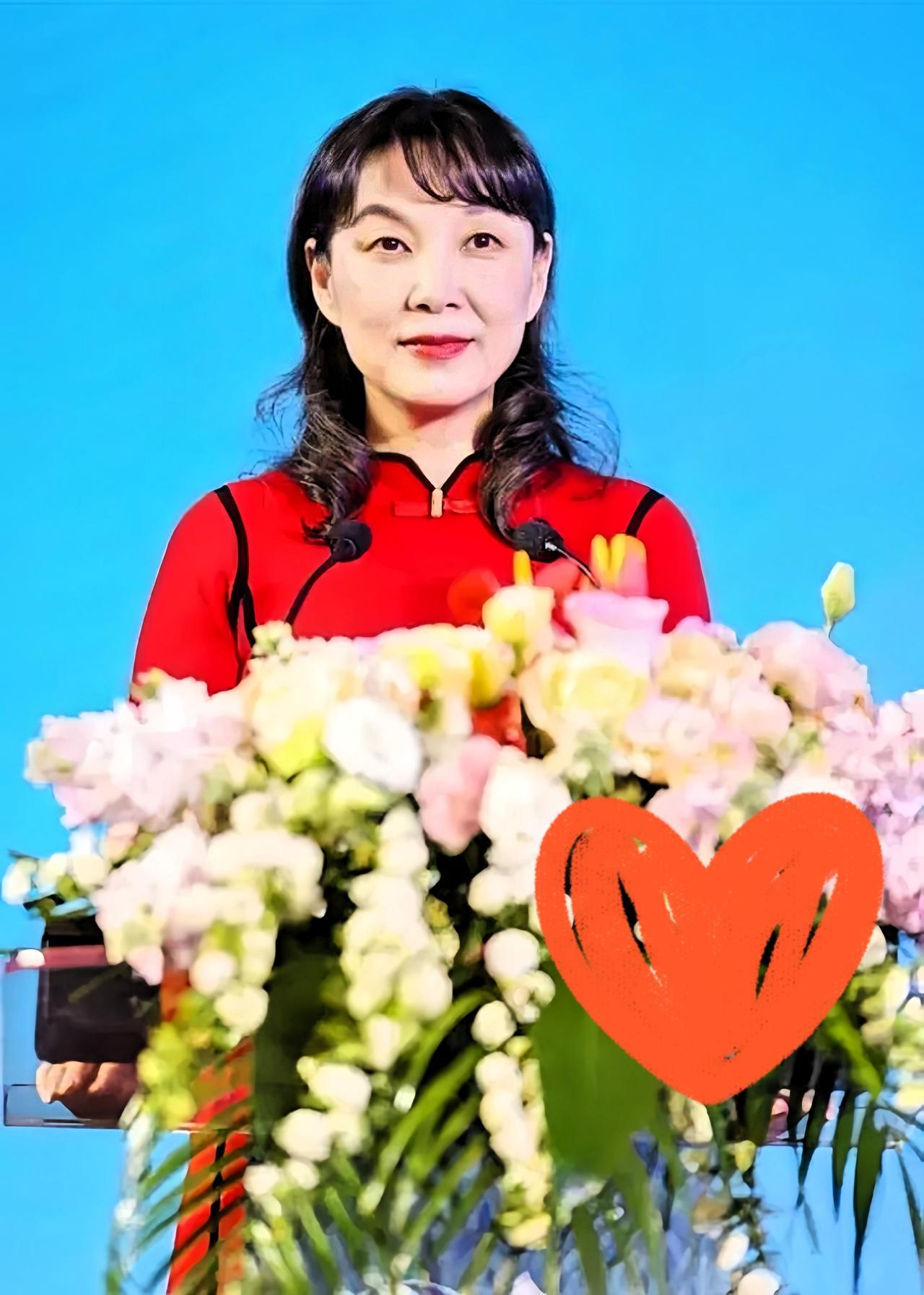 香港高院判决出炉，杜建英坐不住，18亿美金僵局难破
 
这下杜建英是真的坐不住了