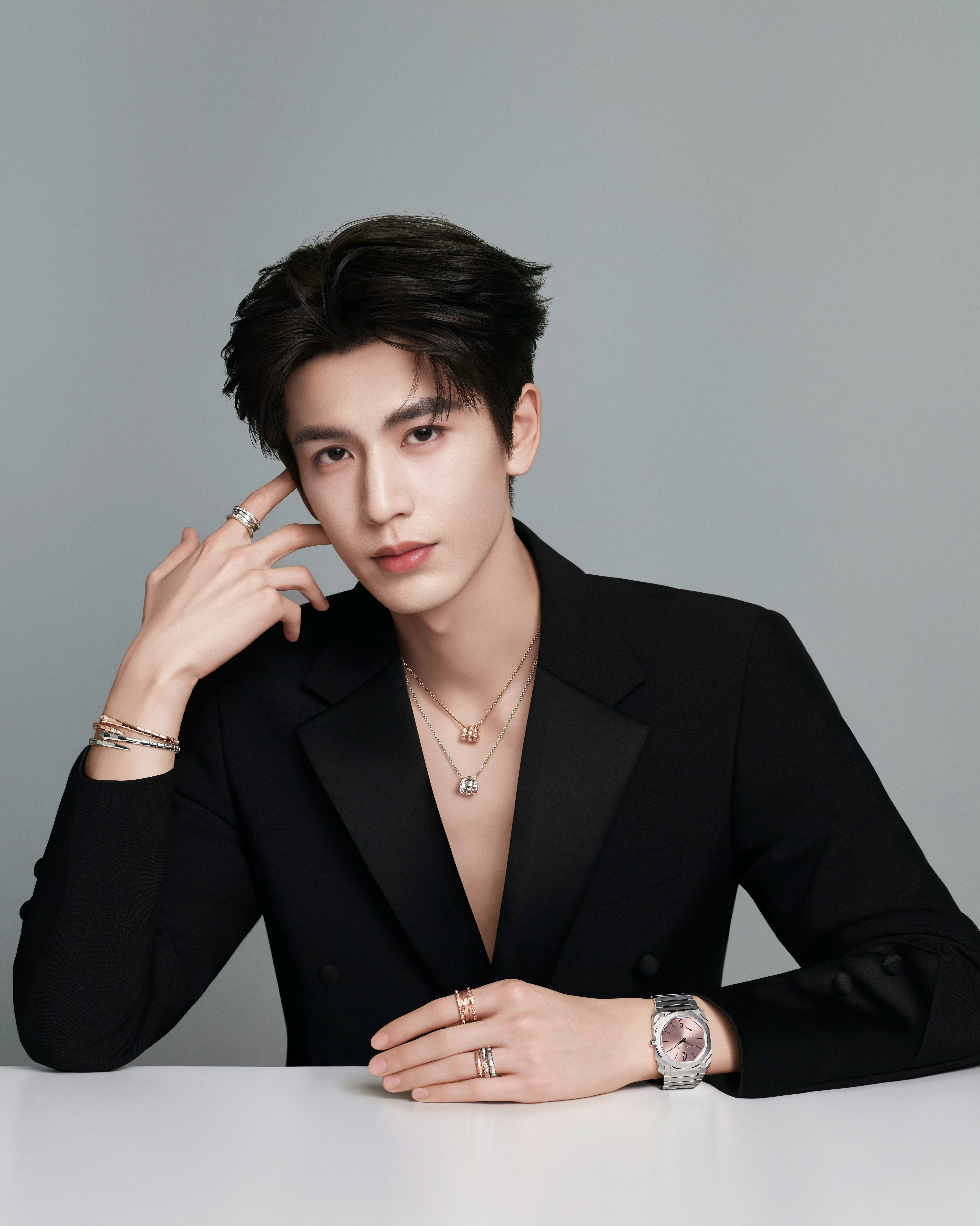 宝格丽 BVLGARI 品牌大使 ：张凌赫拿下 BVLGARI ！无缝衔接 、空