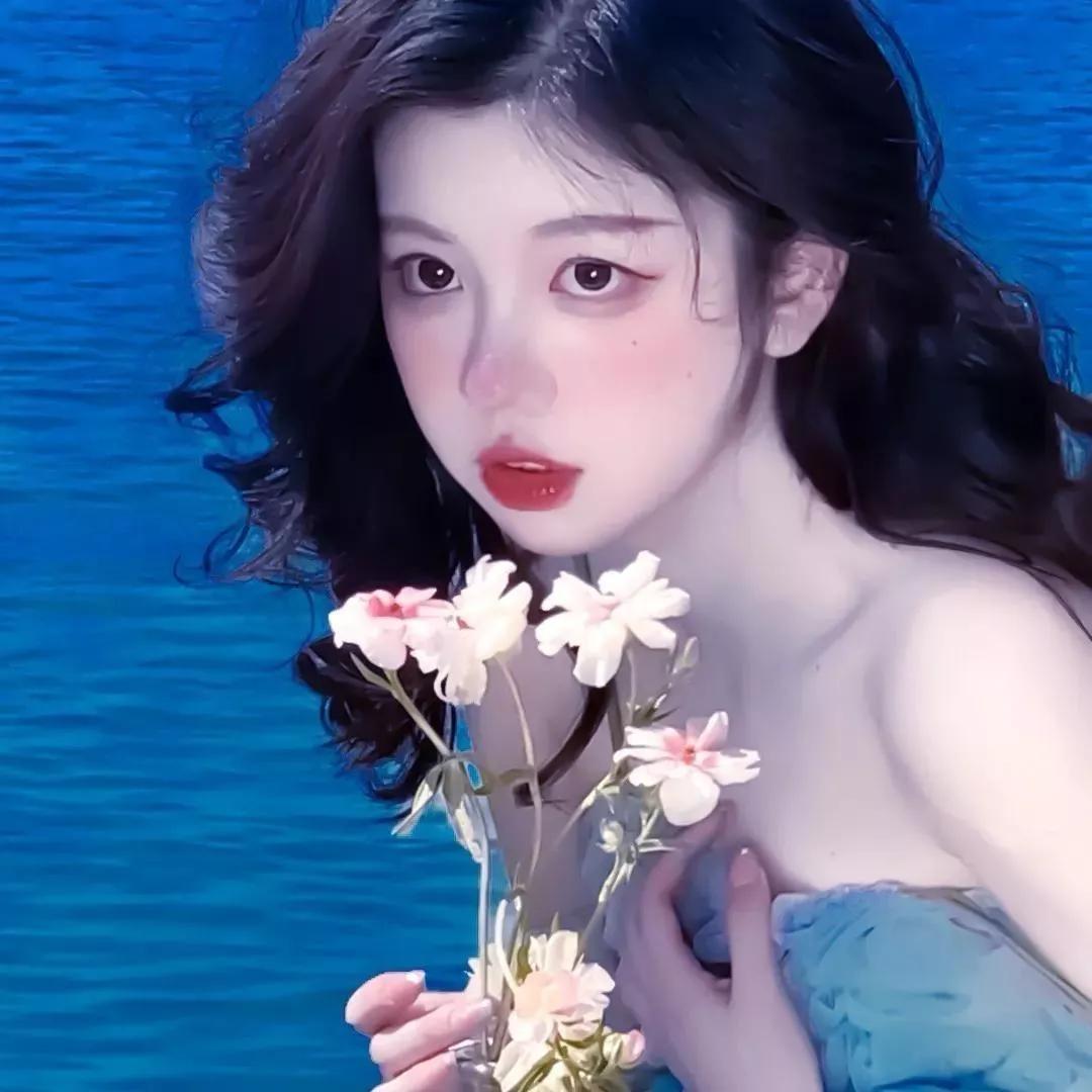 梦幻少女与花海，温柔至极的瞬间海边花海少女 梦幻粉色的花海 花海少女照 蓝色花海