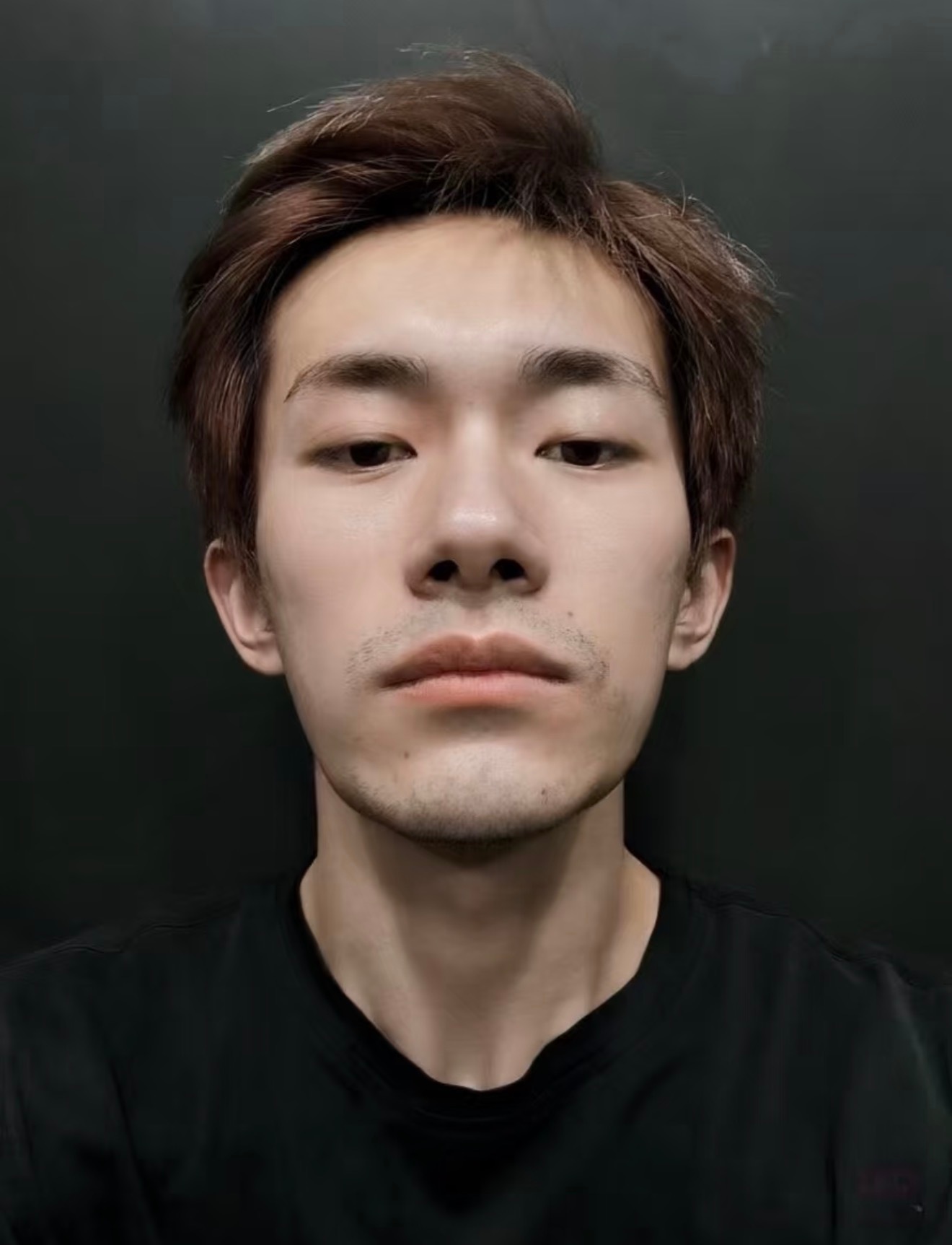 随随便便一张自拍就能勾引我hai～易烊千玺太知道我喜欢什么了