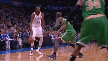 为什么说杜兰特和文班亚马打法一样，杜兰特容易受伤，文班亚马却不容易受伤？
说实在