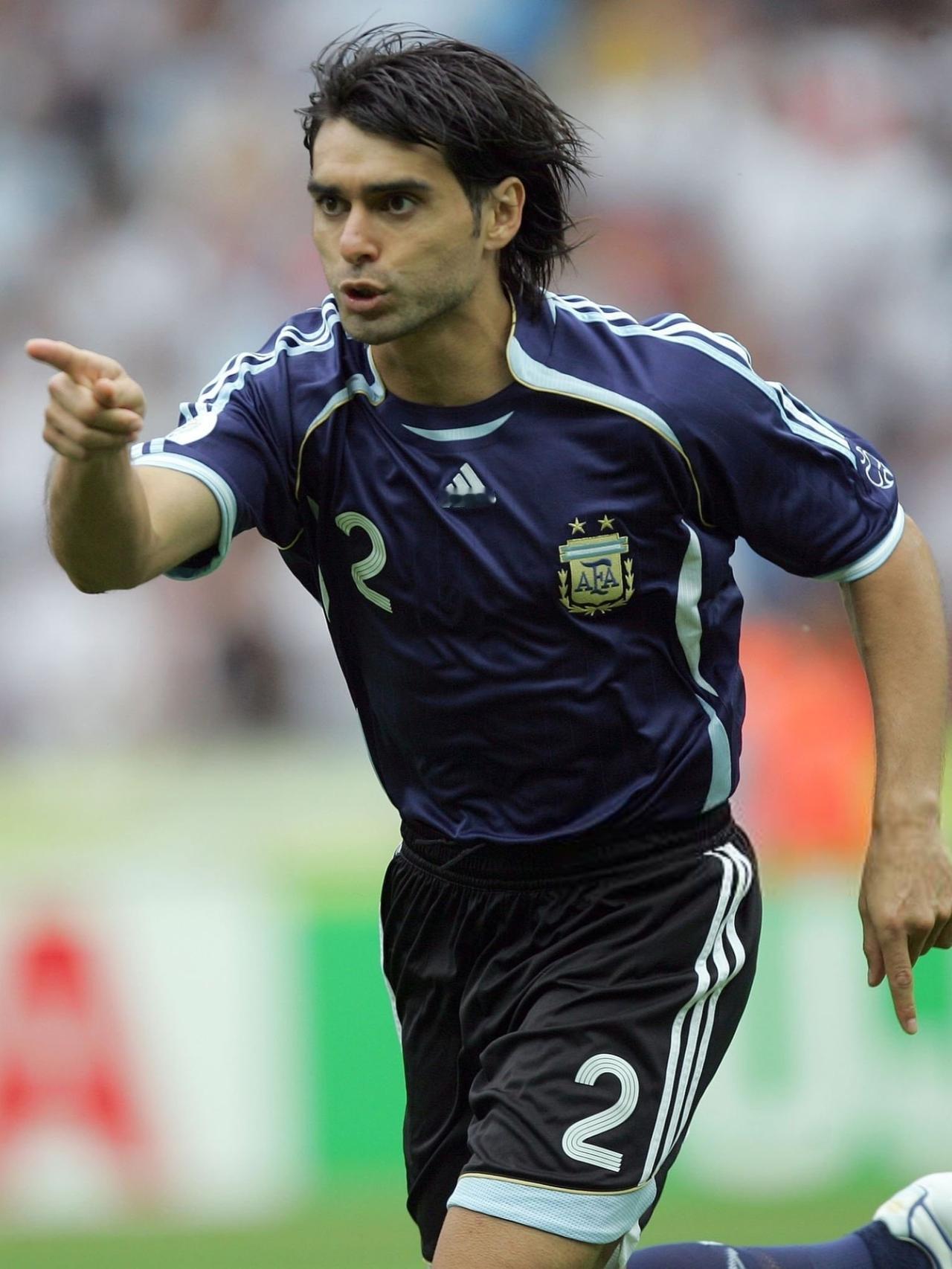 生日快乐，阿亚拉！
¡Feliz cumpleaños, Ratón! 🐭
