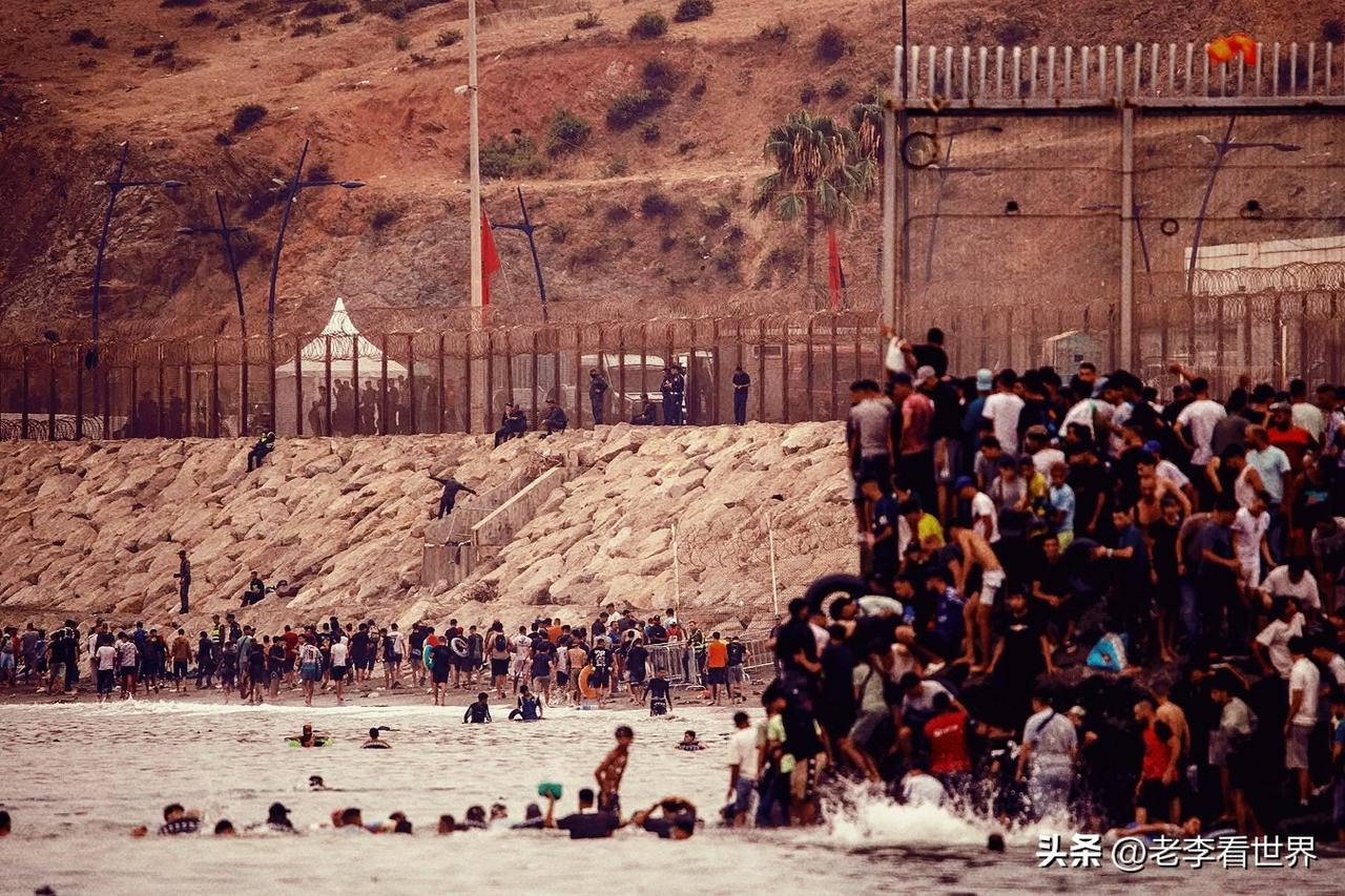 【俄总统特别代表就数万名非法移民涌入西班牙飞地发表评论】
莫斯科时间2026年7
