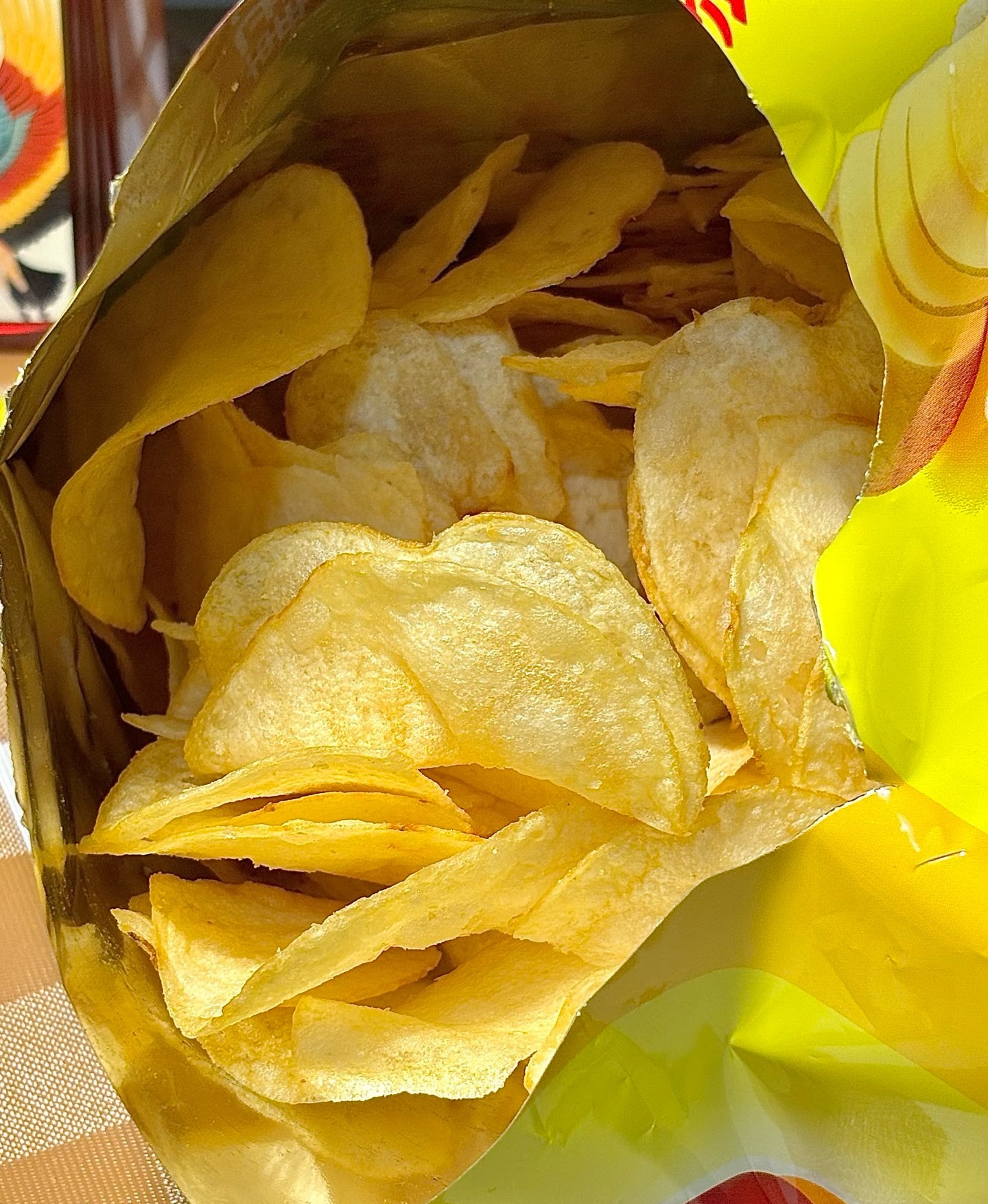 其实吧，这些东西只要适量问题是不大的，任何一种食物过量，它对身体都会造成伤害，具