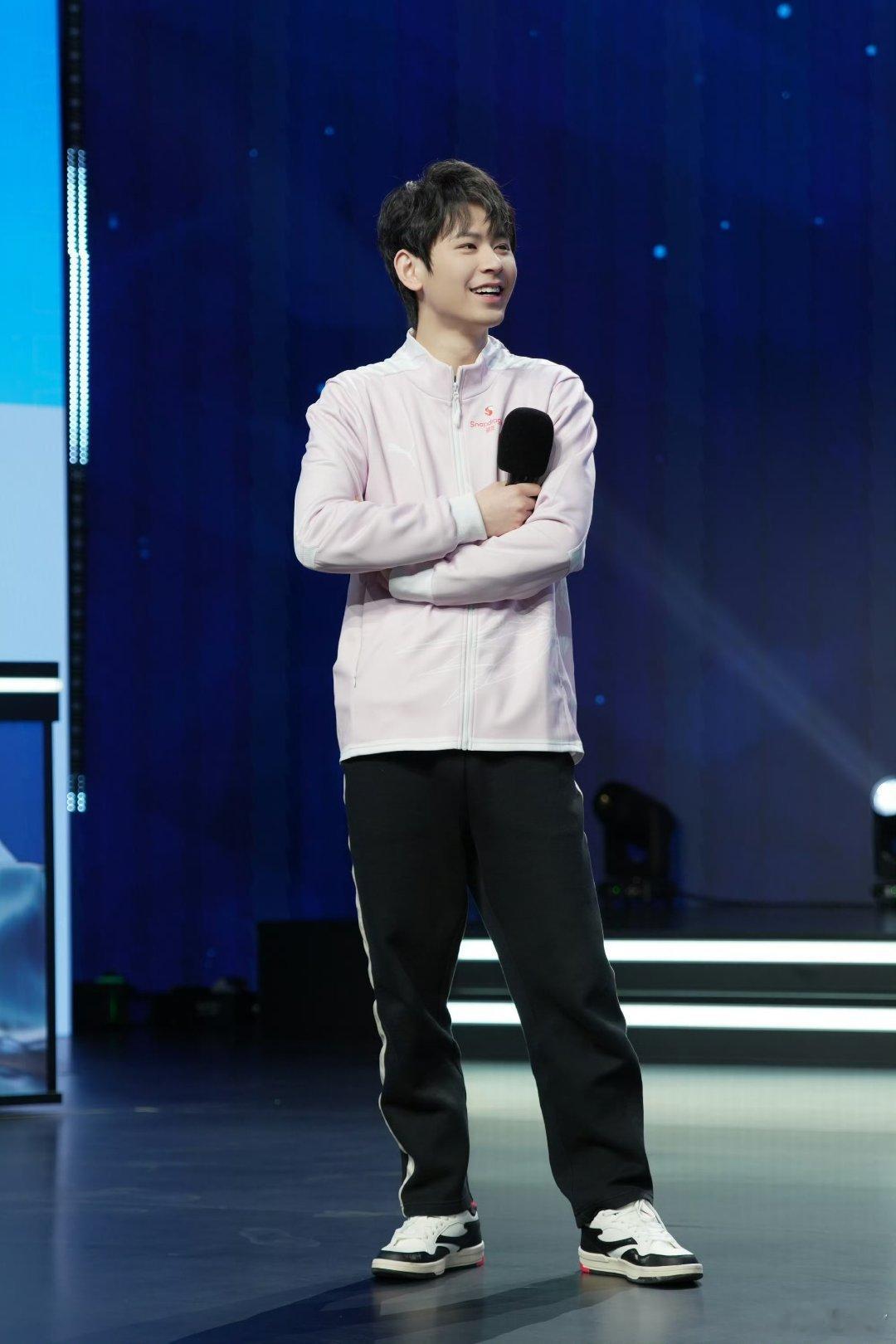 无畏NoFear微博竞团圆 晚安贴贴 