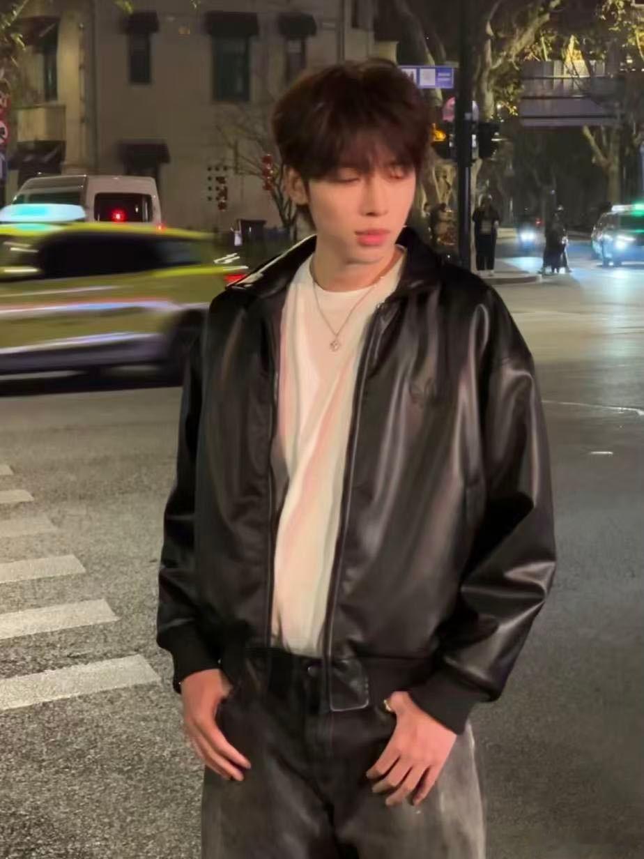 中国boy原生家庭缺位我家那小子中国式父子的痛，莫过于陪伴的缺位，中国boy从小