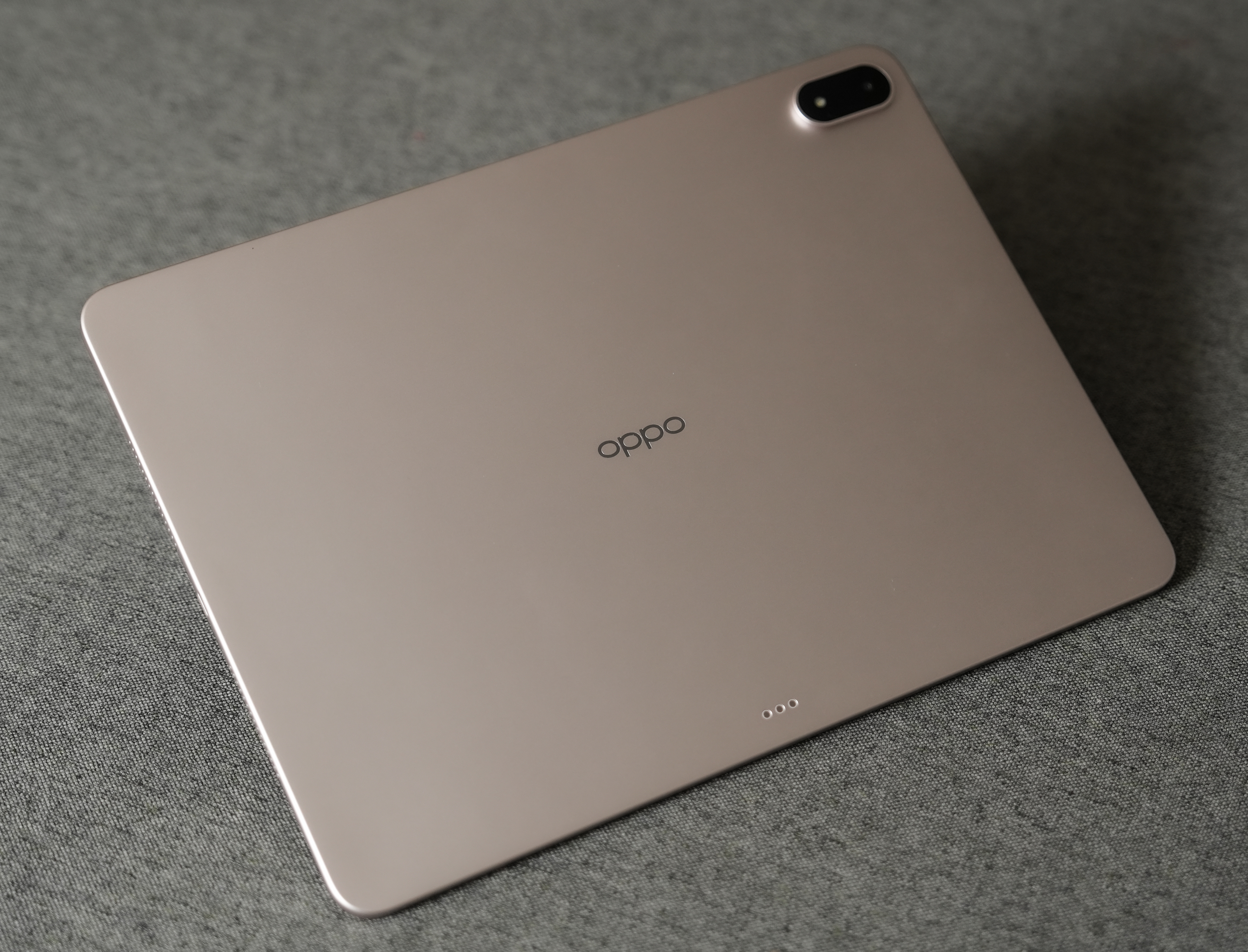 大屏旗舰平板OPPO Pad 4 Pro 它来了金属背板极致的手感，13寸的大屏