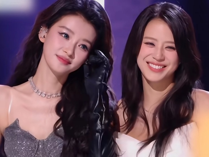 孙怡江语晨的吻戏呢我们完颜团孙怡江语晨的吻戏呢，赶紧安排上安慰，唱亲亲不亲亲真的