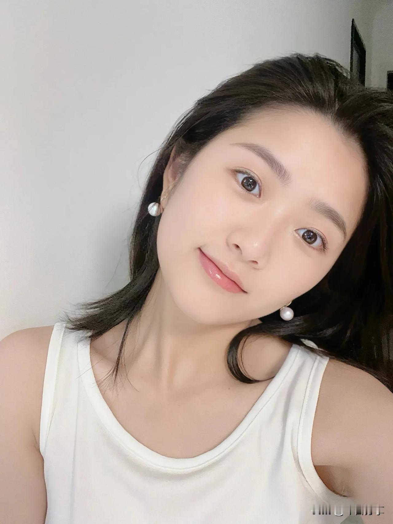 今日美图：三分糖，七分笑 😊不加冰哦今日分享