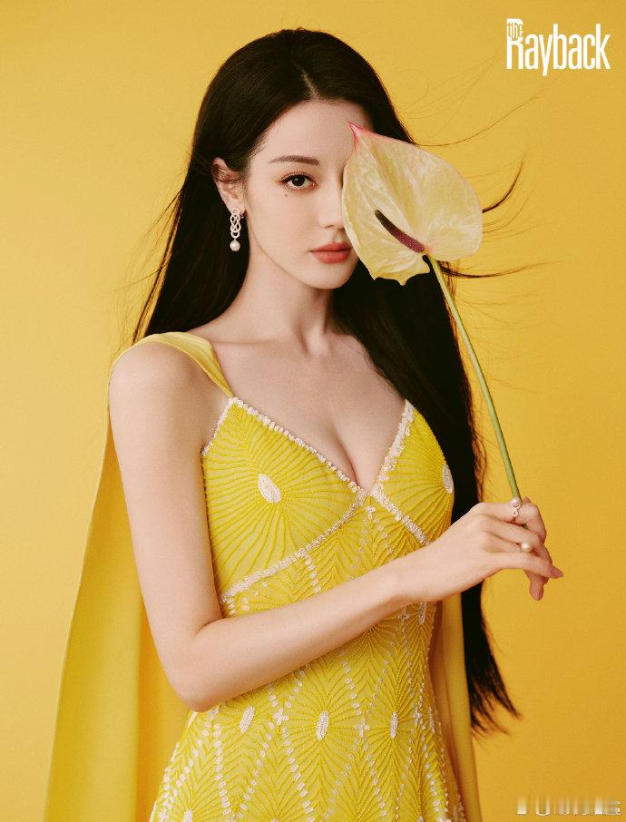 闵塔鲨发的迪丽热巴✨💛鲨姐小八快生日拉[爱慕][爱慕]请给她多多解锁美丽高定[
