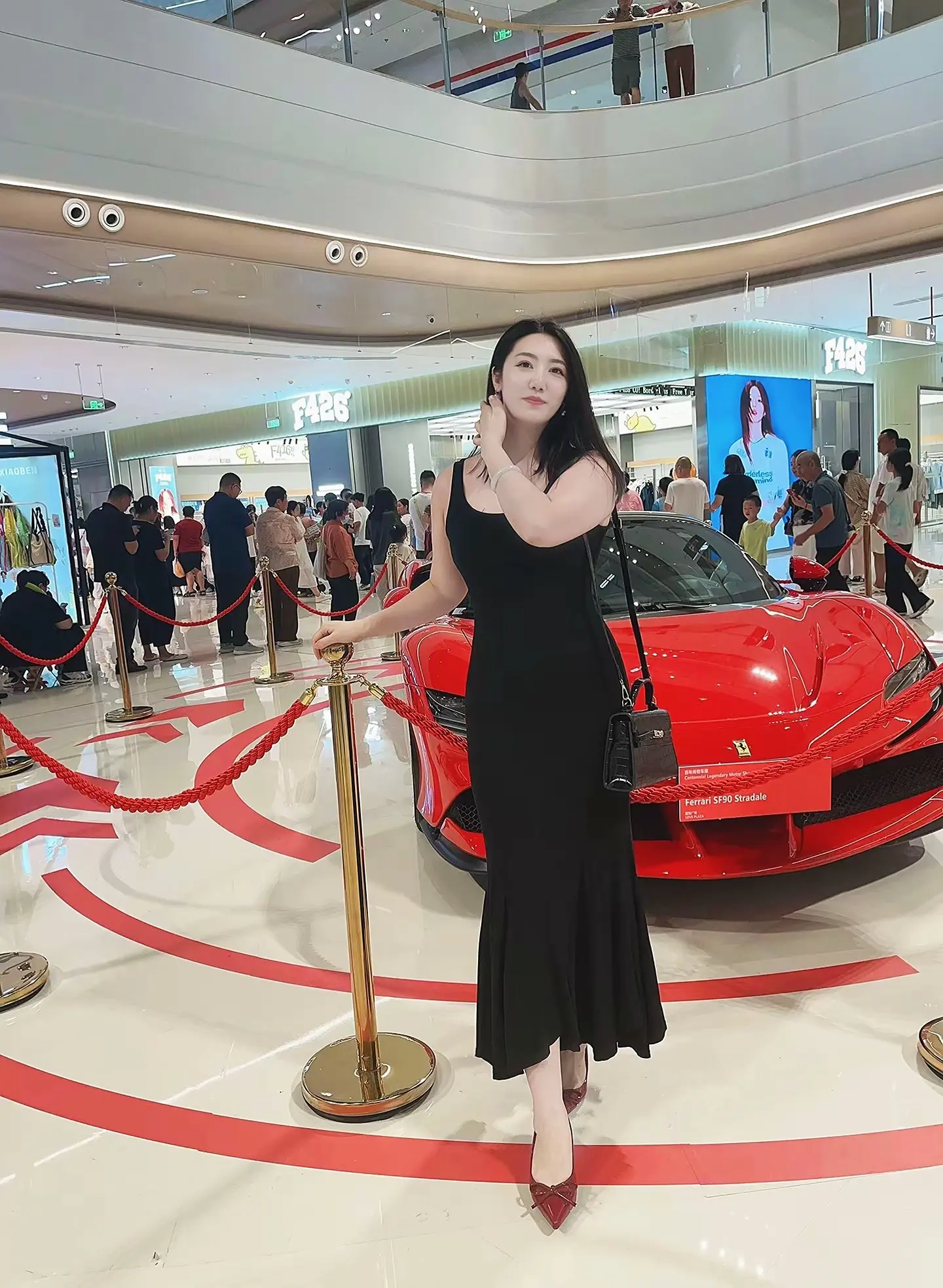 我在爱情广场🥹你在哪？