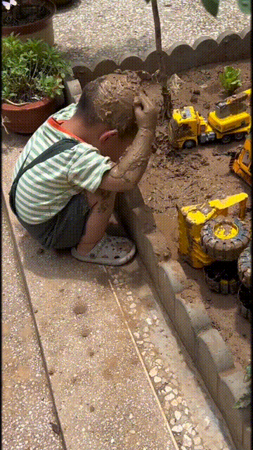 有人说多接触接触泥土可以提高免疫力
对小朋友身体好
不过对大人有点不太好
血压高