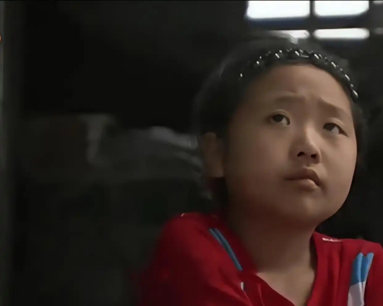 她因《变形计》染上公主病，回村后变了个人，富人游戏穷人玩不起 ​​​