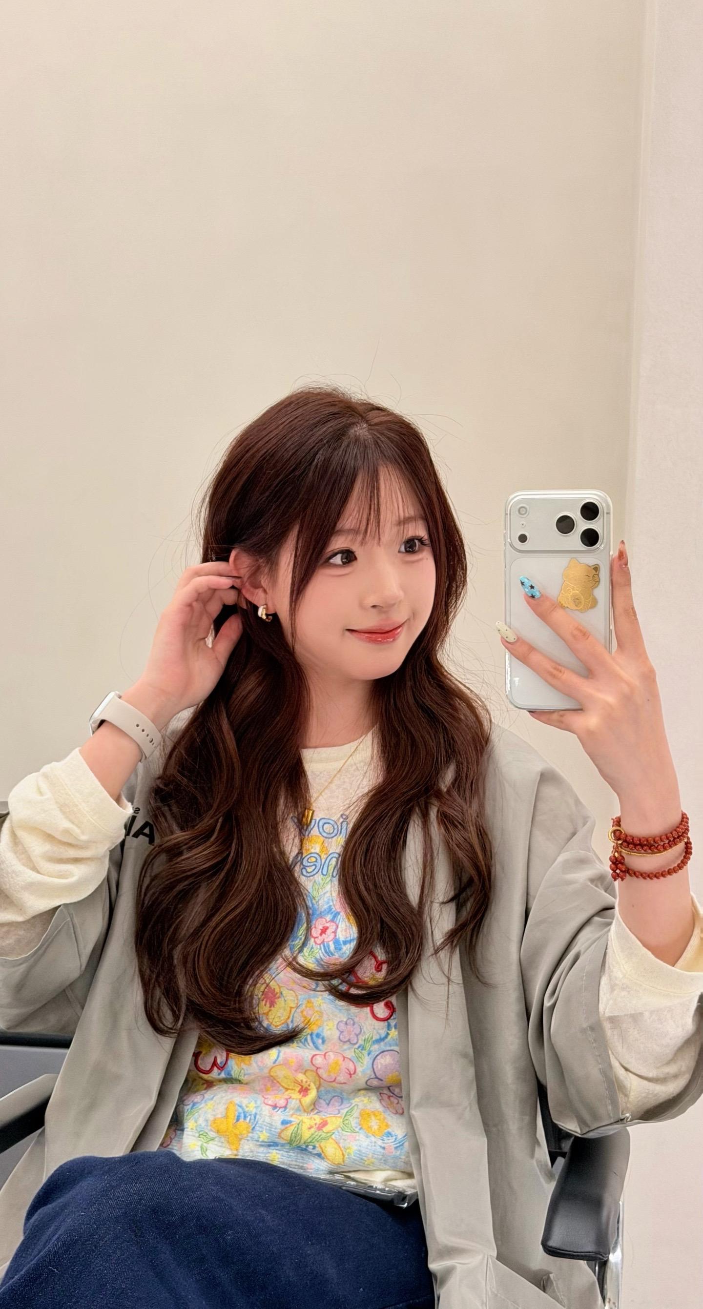 听完这首歌 十二月就要来了 生活一如既往 好的坏的 我都在接受