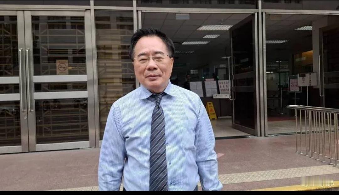 蔡正元入狱后，
发生了很多大事。

从美伊停火到以色列再次大规模轰炸黎巴嫩，
伊