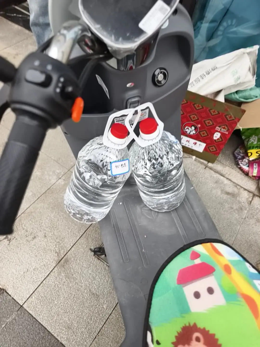 “你跑得快，22岁有个家，身边全是赞叹。你跑得慢，30岁还在路上追求梦...