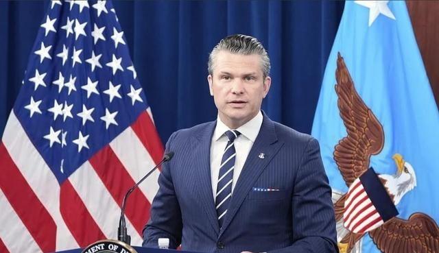 美国战争部长赫格塞思翻车了：谎报伤亡被捅出来，现在连他自己都怕被炒鱿鱼。打仗打输