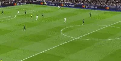 还差1分钟，罗德里戈就打破皇马队史前锋进球荒纪录（1416分钟）了但他就赶在前1