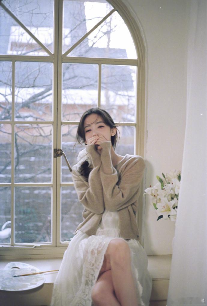 娜扎把玉茗茶骨叫玉米排骨娜扎迷糊起来简直是个小甜豆！把剧名说错成玉米排骨，那慌乱