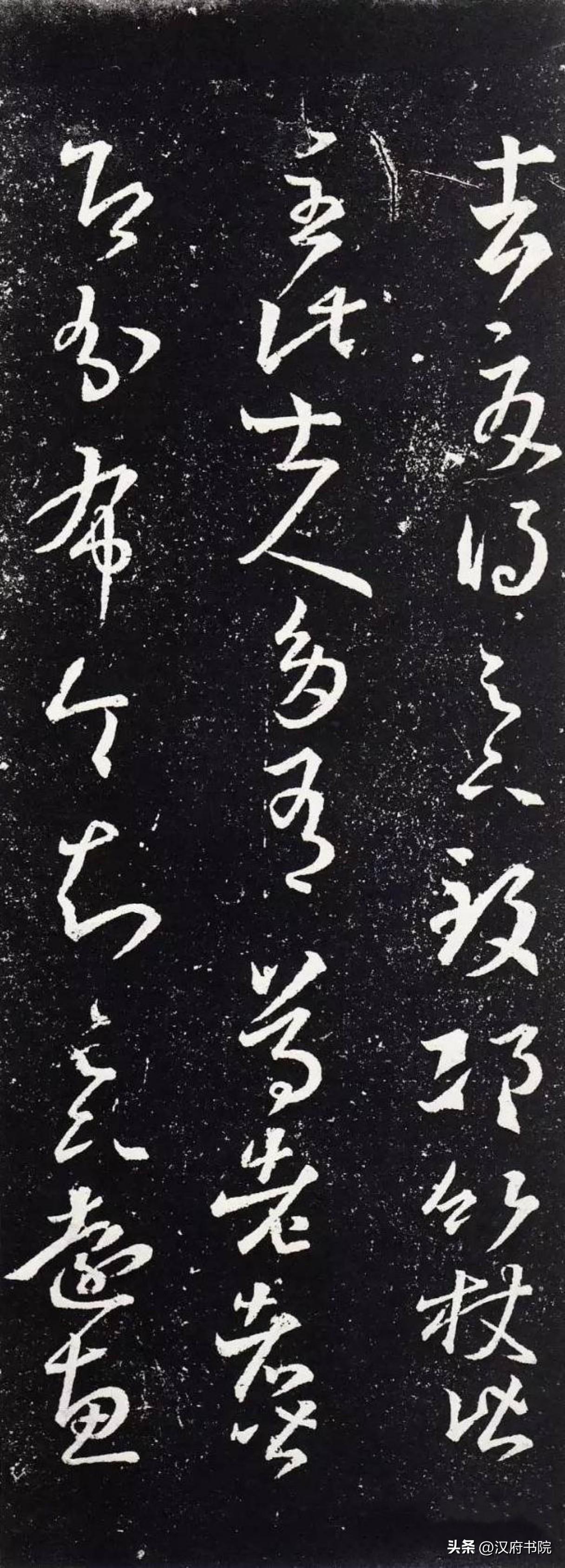 《十七帖》的章法布局有哪些精妙之处？

《十七帖》是信札汇集，每帖长短不同，章法