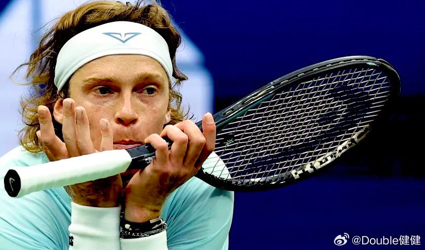 阳光双赛都首秀出局的卢布列夫：“以我这种完全依赖正手、没有B计划的打法，我已经达