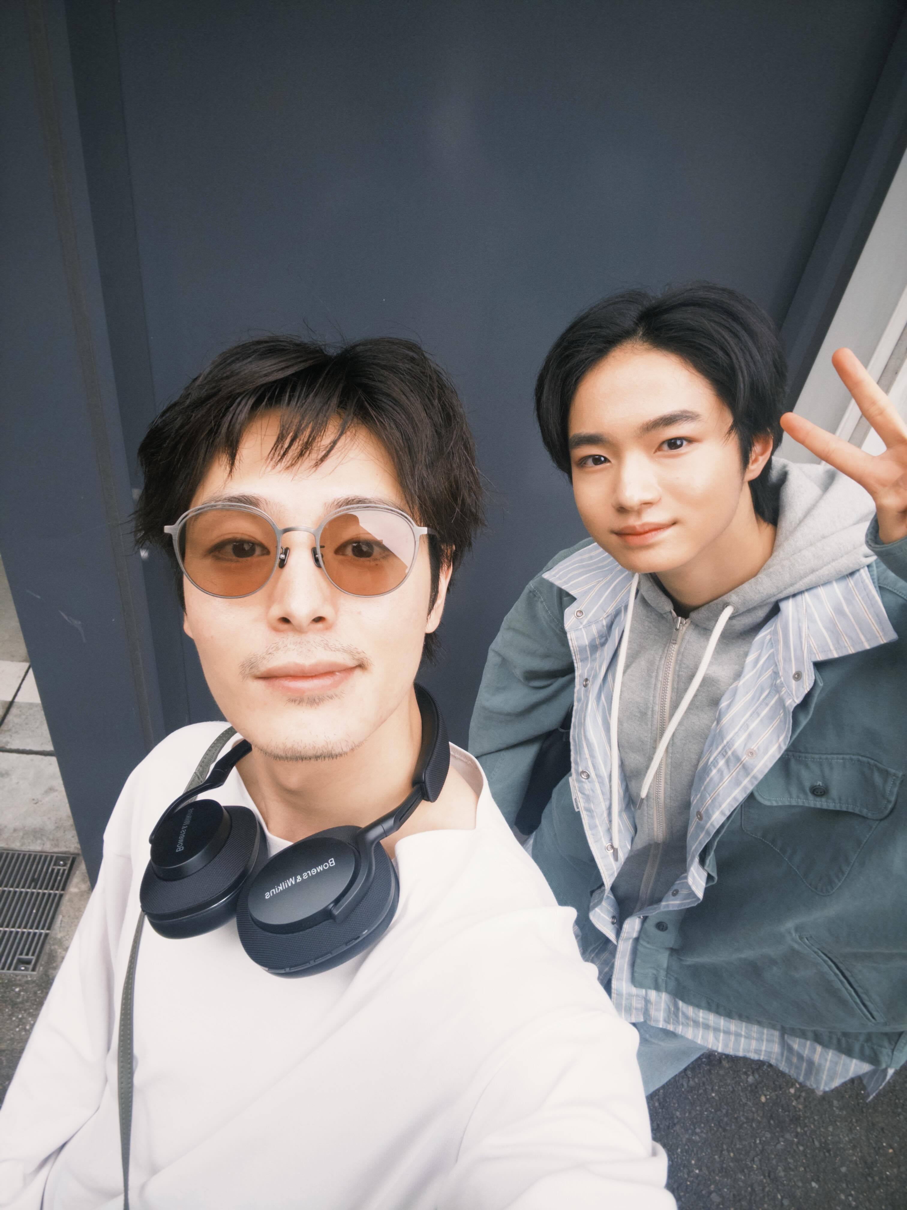 越山敬達（こんばんは。敬達です。塩野瑛久さんとランチさせていただきました！仕事の