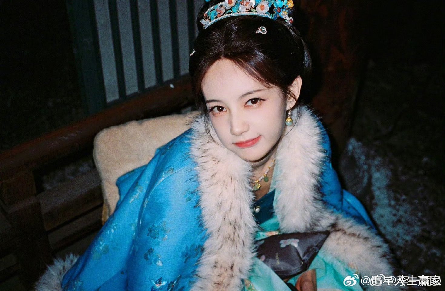 李一桐《金枝》陈雀儿元宵节营业今日两套造型路透！！