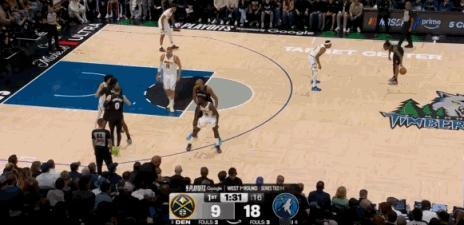 今天掘金真够呛...... 首节11分，半场39-61落后22分，退防不及时、内