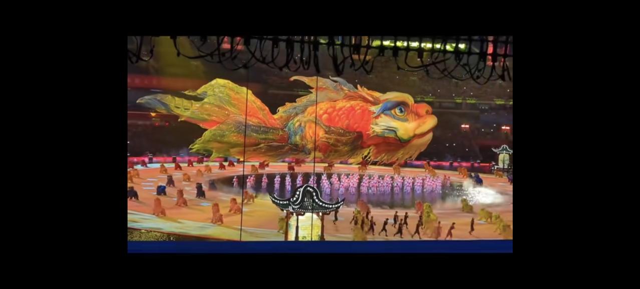 分享一张最近随手拍的照片永远相信中国美学！！！鳌鱼飞翔！！！