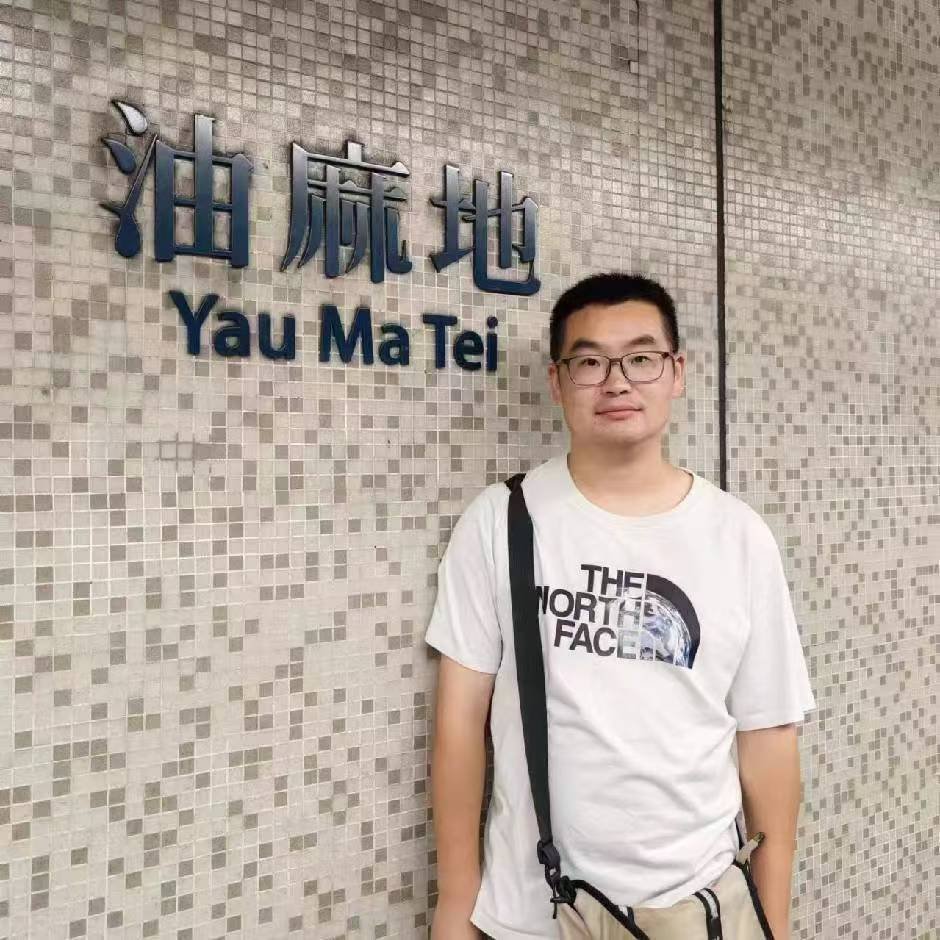 来 AI摄影棚 ，和孩子们 益起过六一 ！上传照片回到童年，用 AI 定格童真时