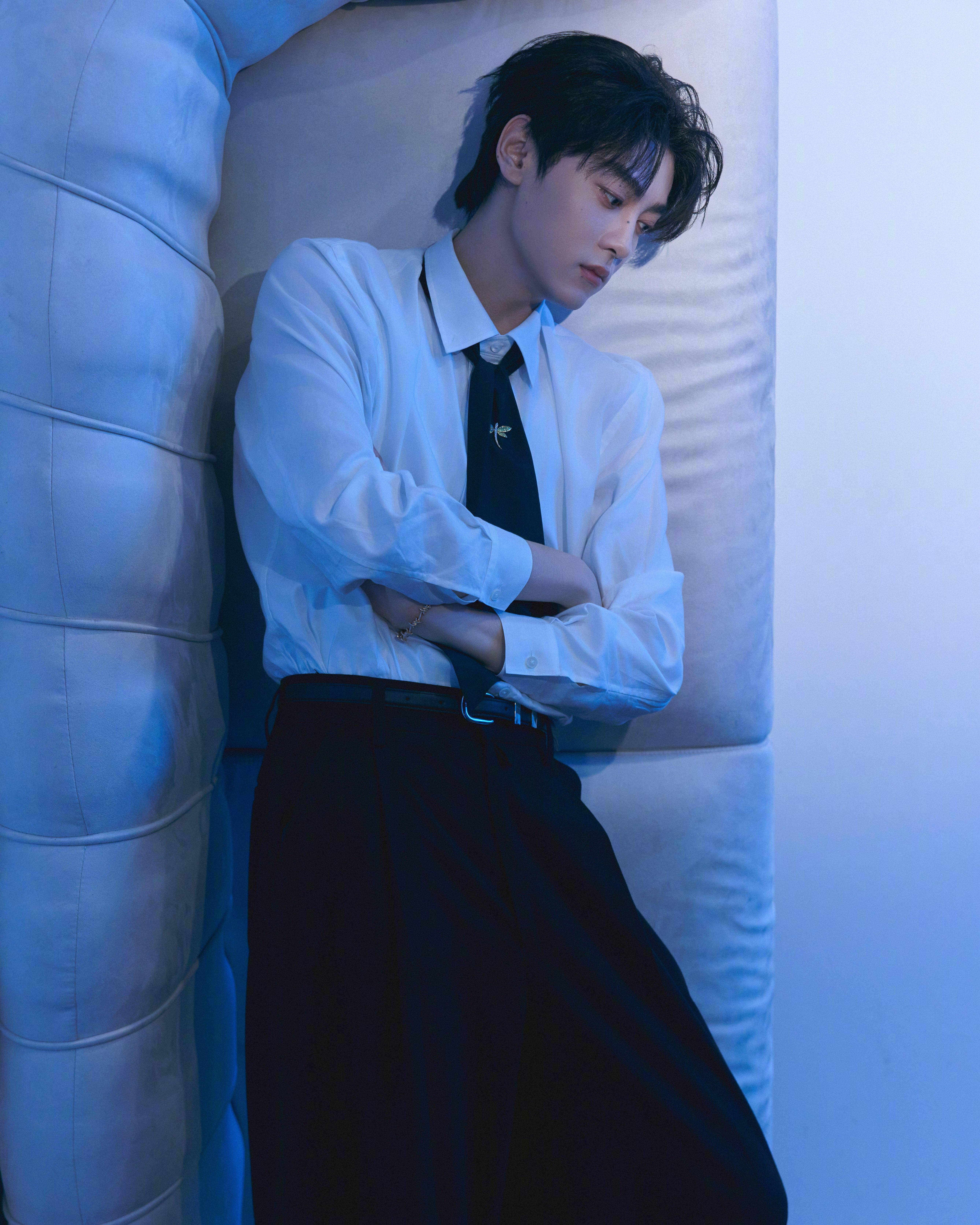 田栩宁 x Louis Vuitton田栩宁韩束直播造型，一身Louis Vui