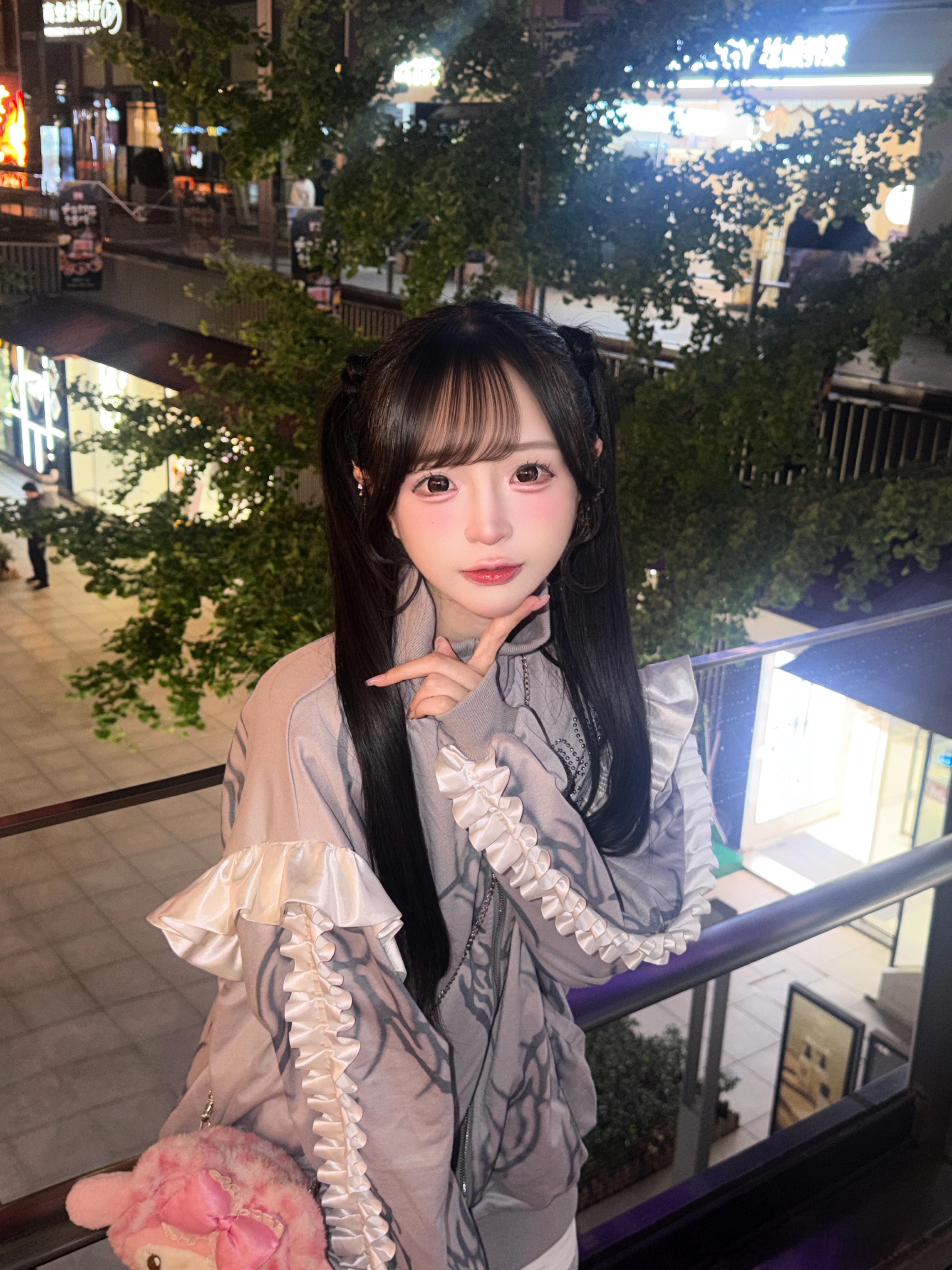 💜📝Kiko_[超话] 呐…休息日的夜晚和我一起出门逛逛吧…！ ​​​