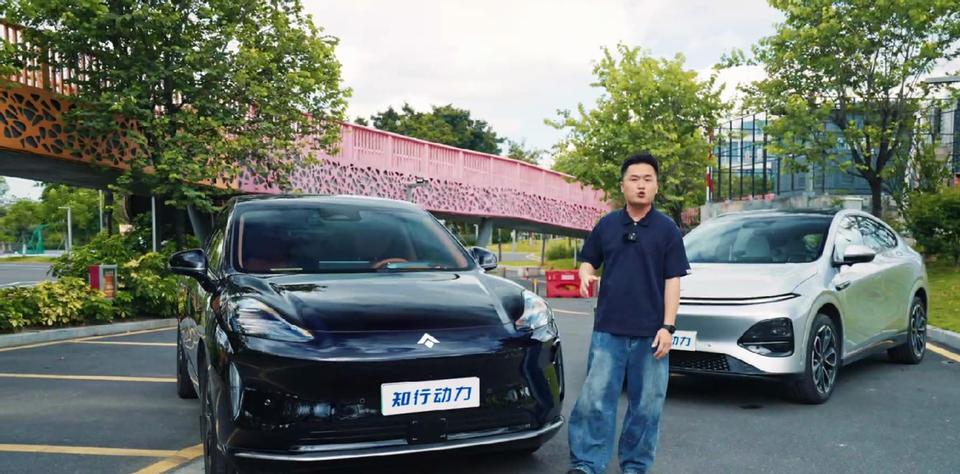 18万级纯电SUV“家庭神器”实锤！昊铂HT这波操作直接拿捏刚需
作为三胎家庭车