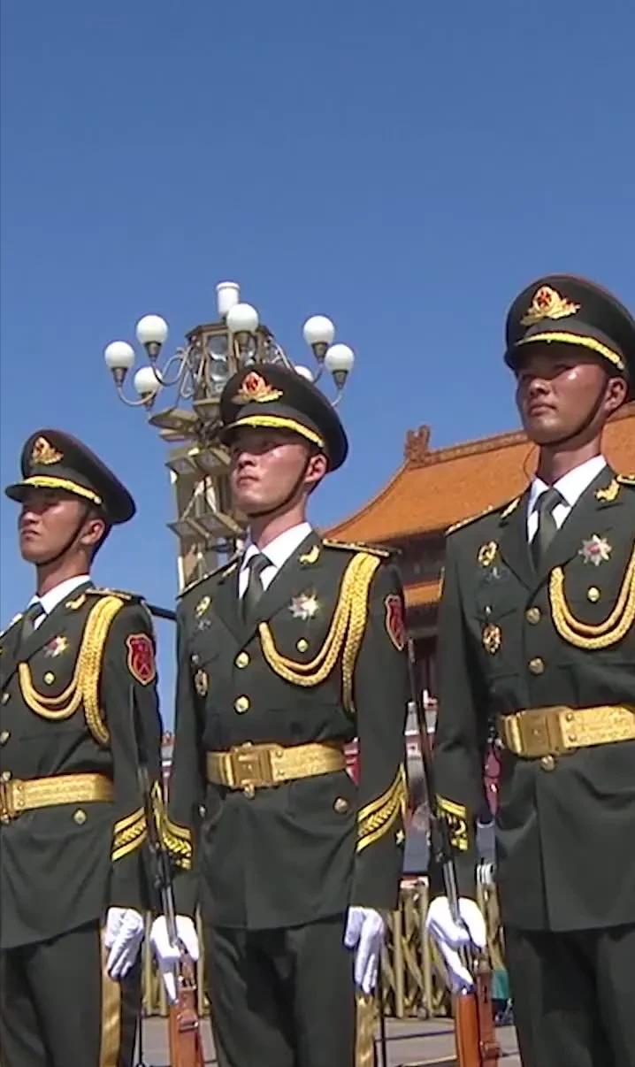 俄罗斯玩砸了，印度也玩崩了，他们心照不宣来了中国！
 
俄罗斯本来想着速战速决解