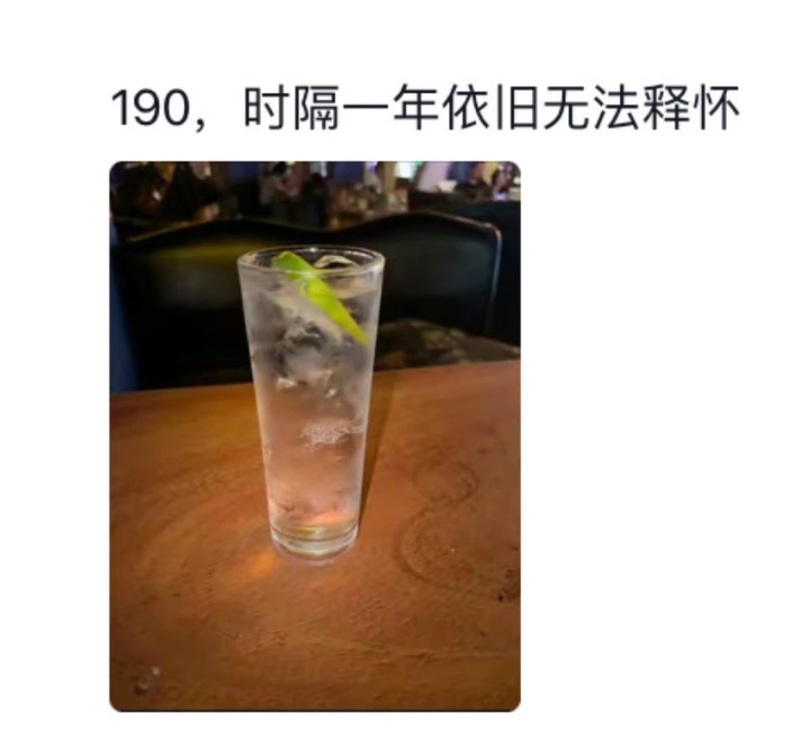 漂亮店有自己的物价这种店的受众到底是谁？就是觉得很不划算，普通的甜品都很贵，我还