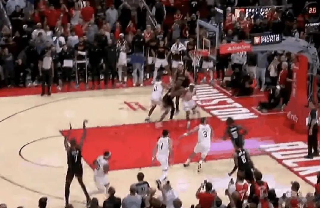 杜兰特绝杀太阳 杜兰特 nba 火箭最后一攻杜兰特三分坚决出手命中，火箭绝杀太阳