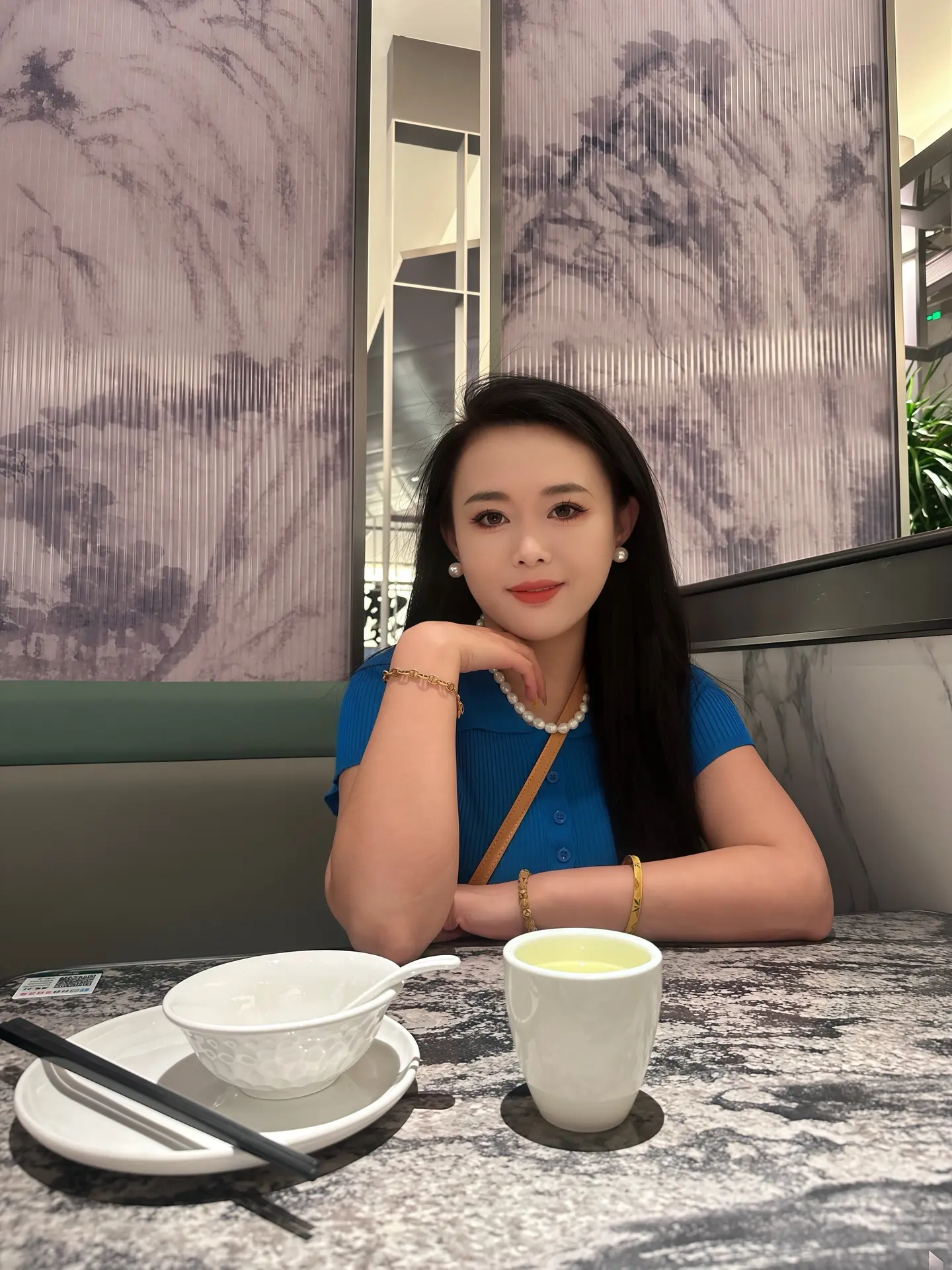 我不说话，就没人知道我口 大家好，我叫张温柔。